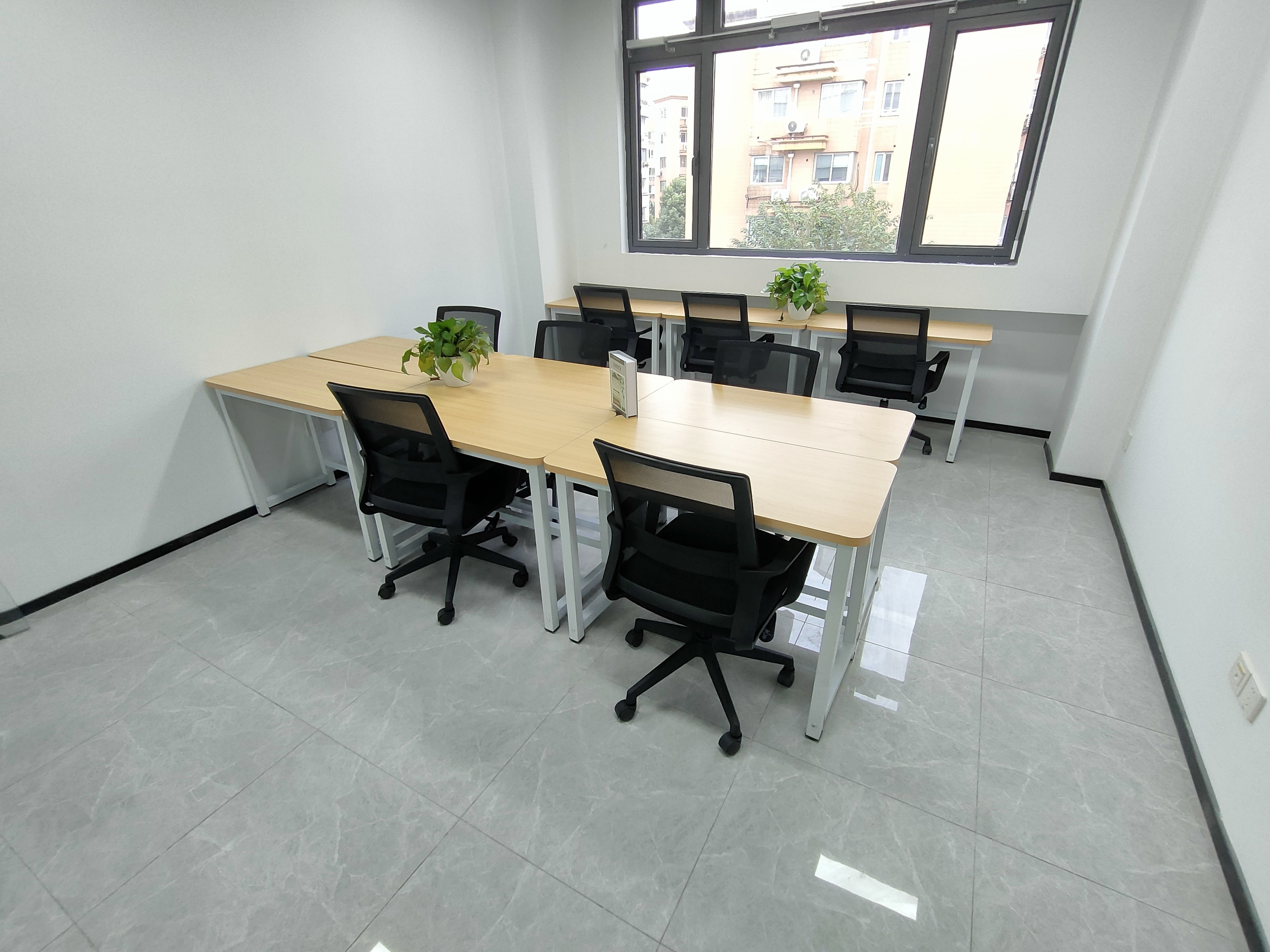 虹桥凯旋商务中心30平米写字楼出租