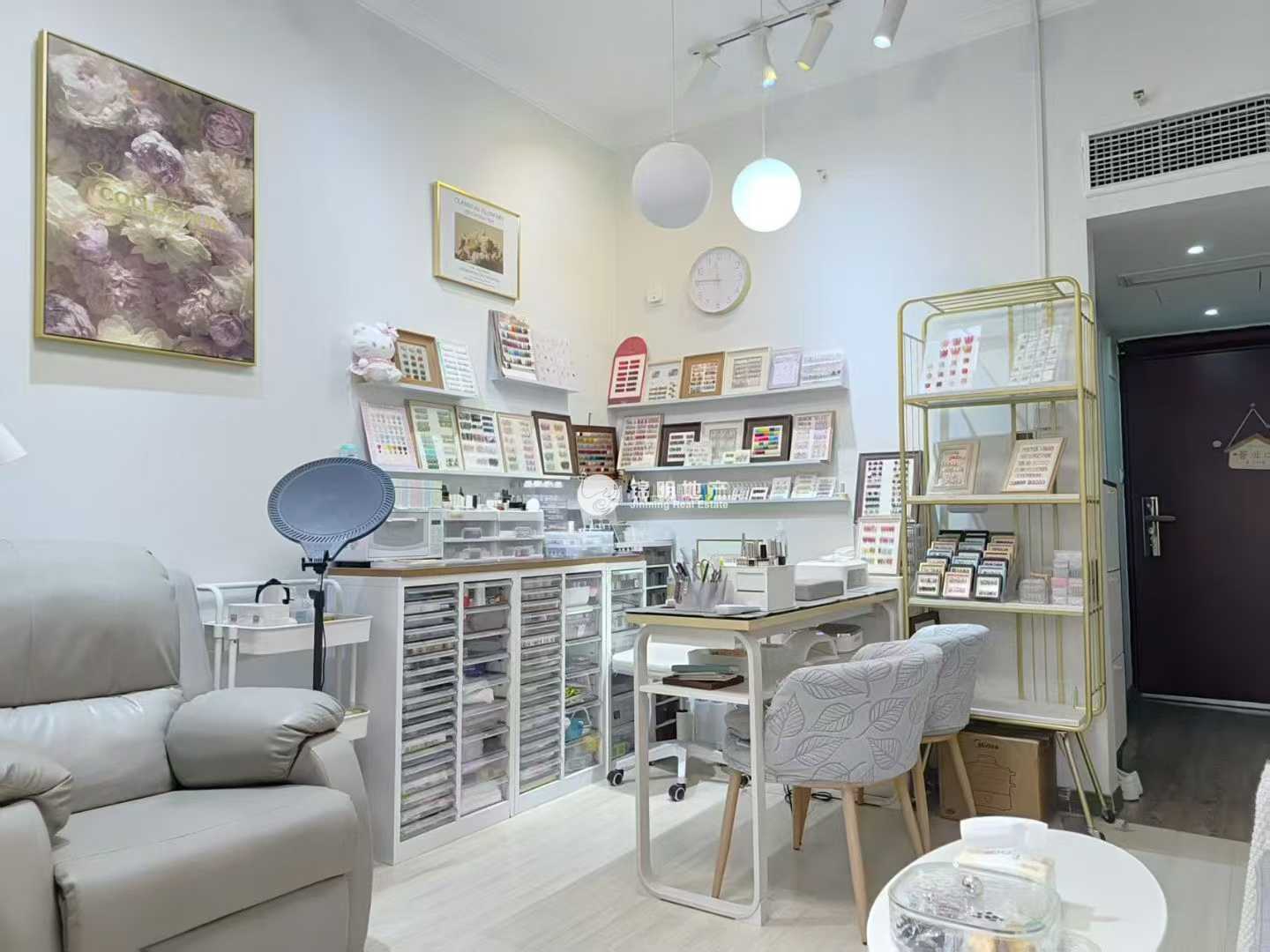 曹杨安天大厦45平米写字楼出租