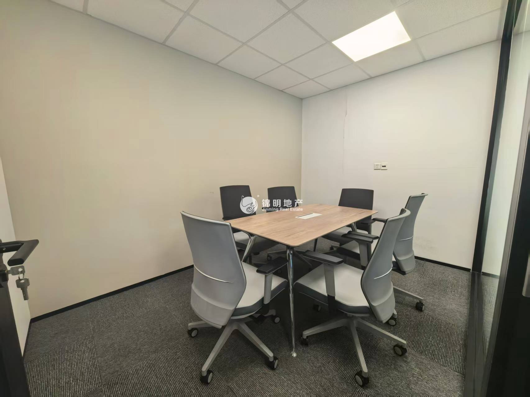 中山公园华宁国际广场170平米写字楼出租