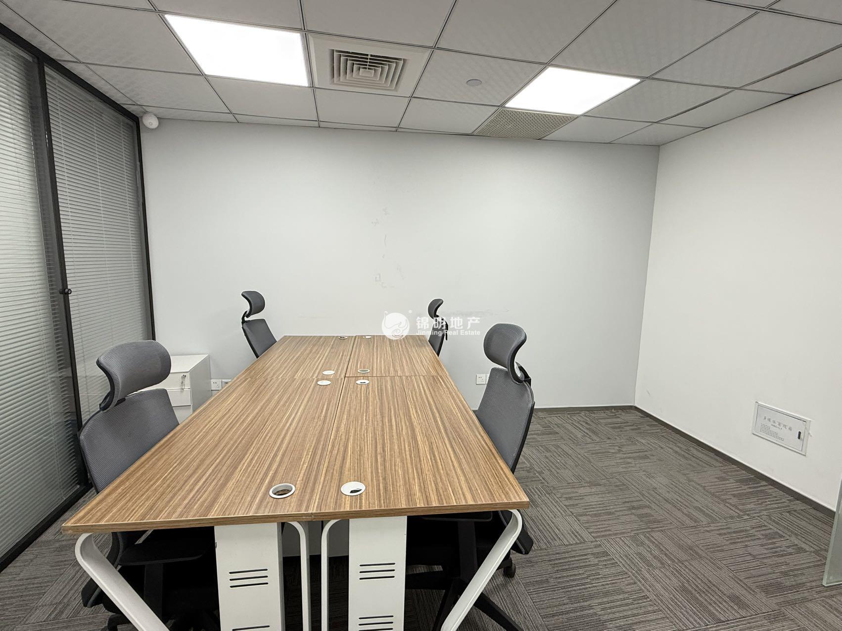 光新中期大厦75平米写字楼出租