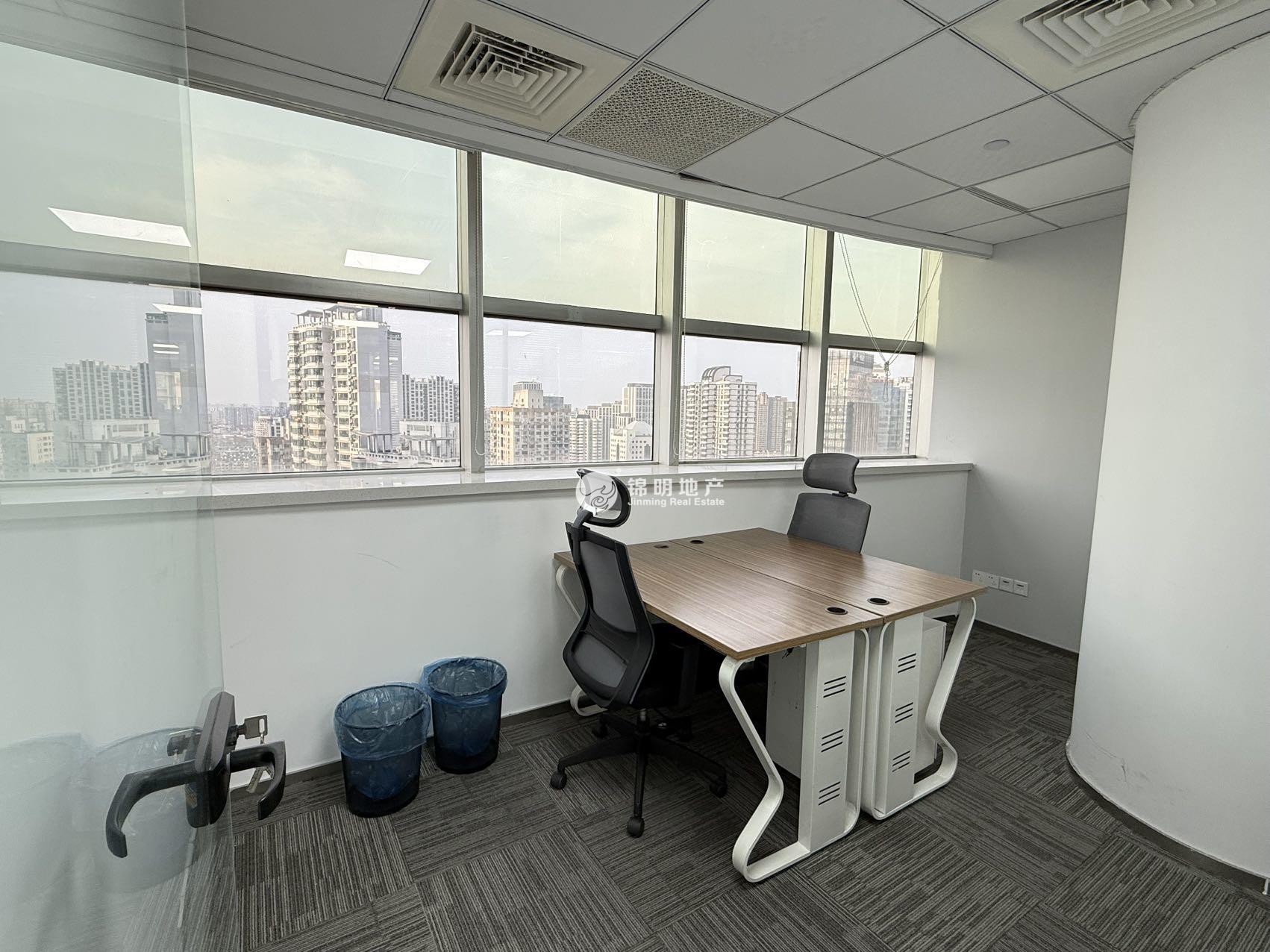 光新中期大厦75平米写字楼出租