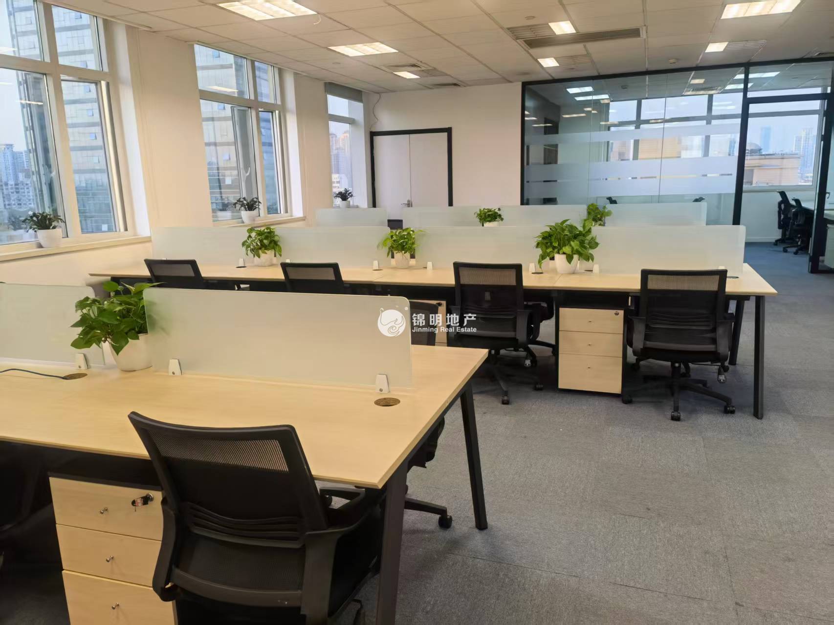 春秋国际大厦200平米写字楼出租