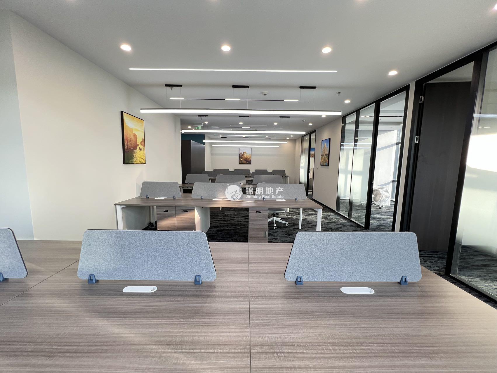 龙之梦中心265平米写字楼出租