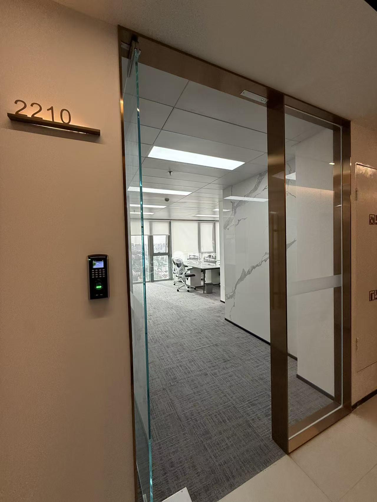 五角场五角场万达广场108平米写字楼出租