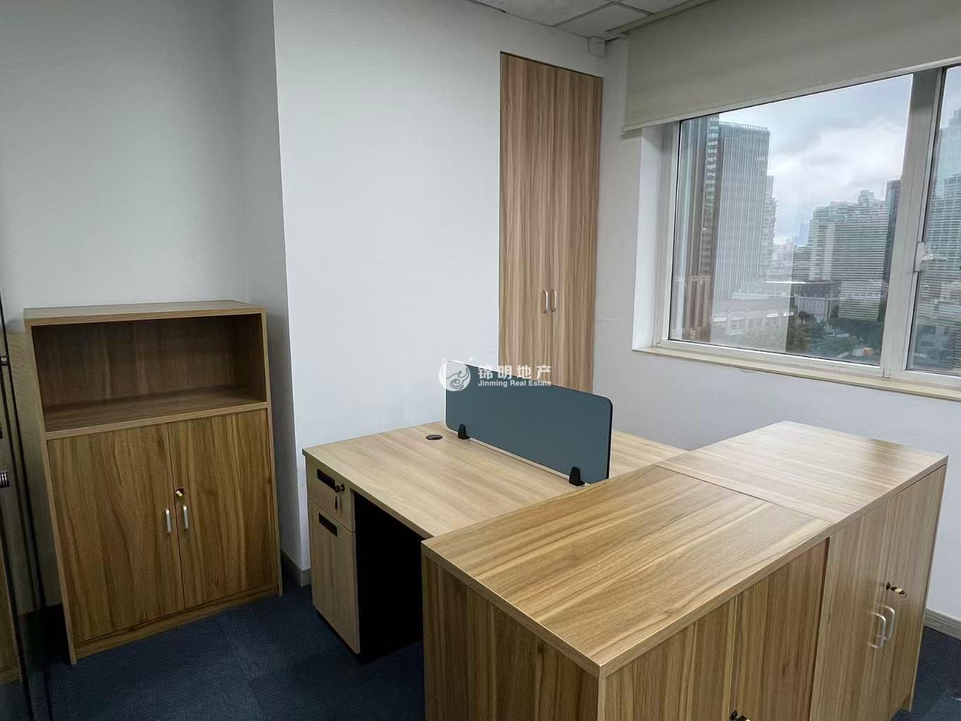 中山公园长宁来福士270平米写字楼出租