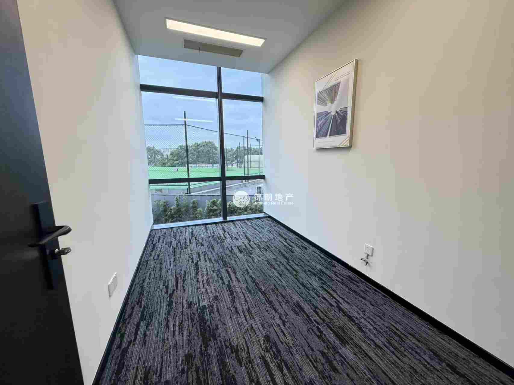 龙之梦大厦85平米写字楼出租