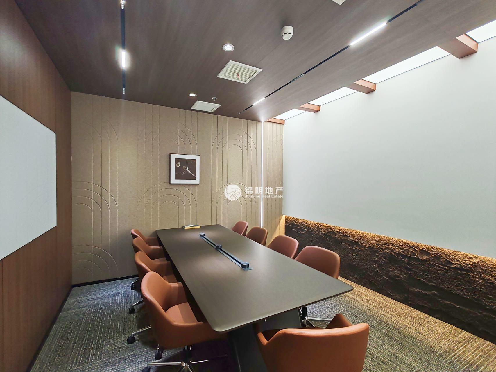 真如高尚领域159平米写字楼出租