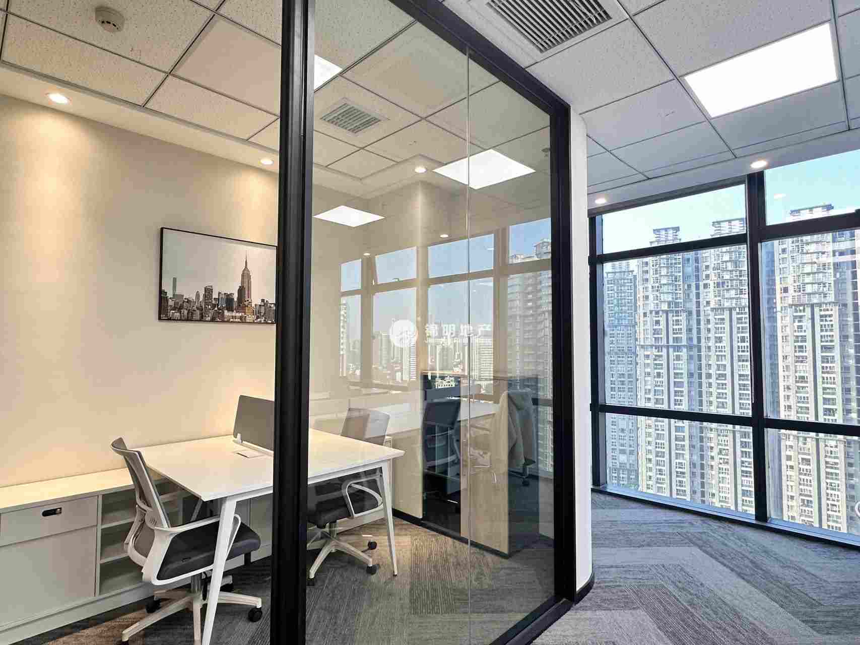 龙之梦大厦168平米写字楼出租