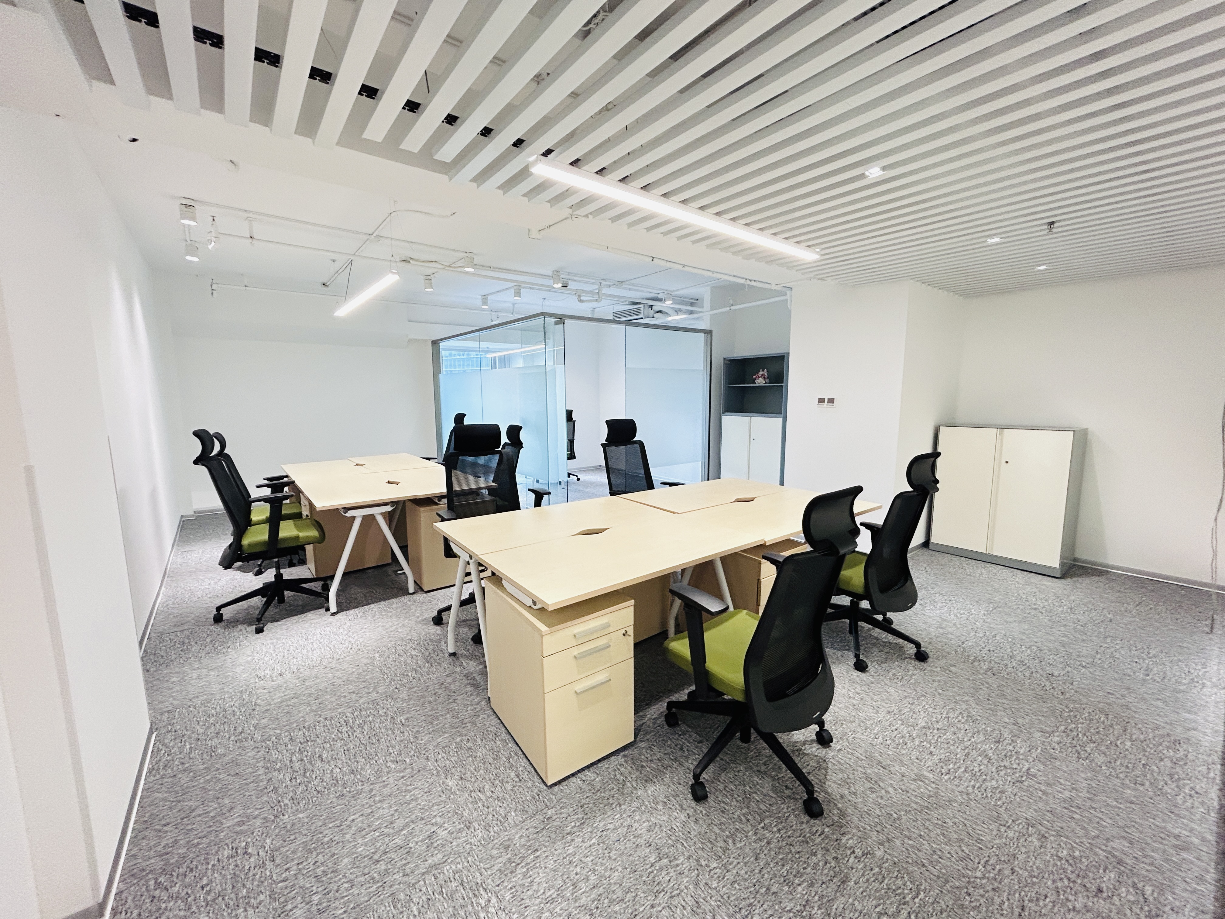 长寿路中华1912创意园353平米写字楼出租