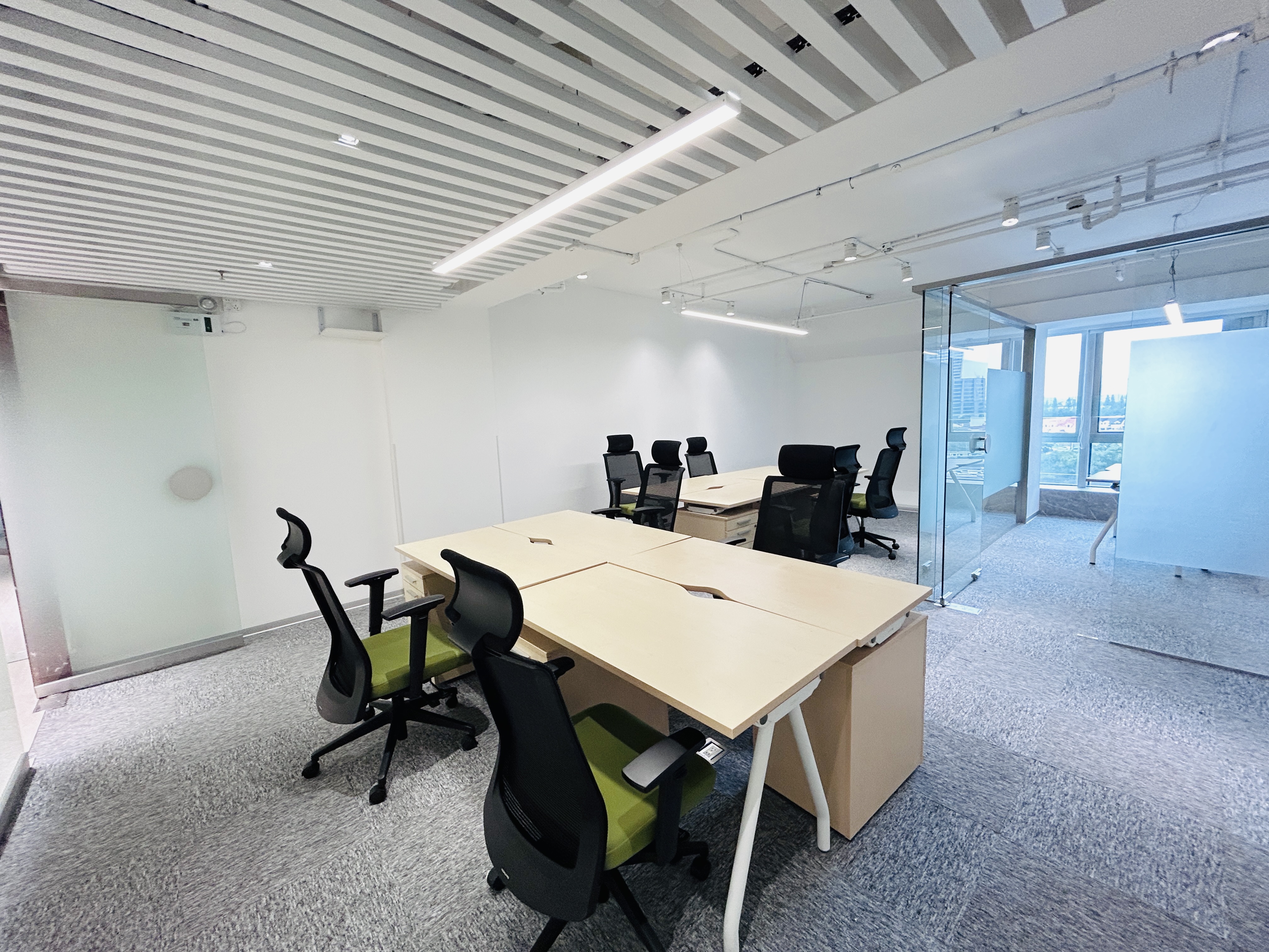 长寿路中华1912创意园353平米写字楼出租