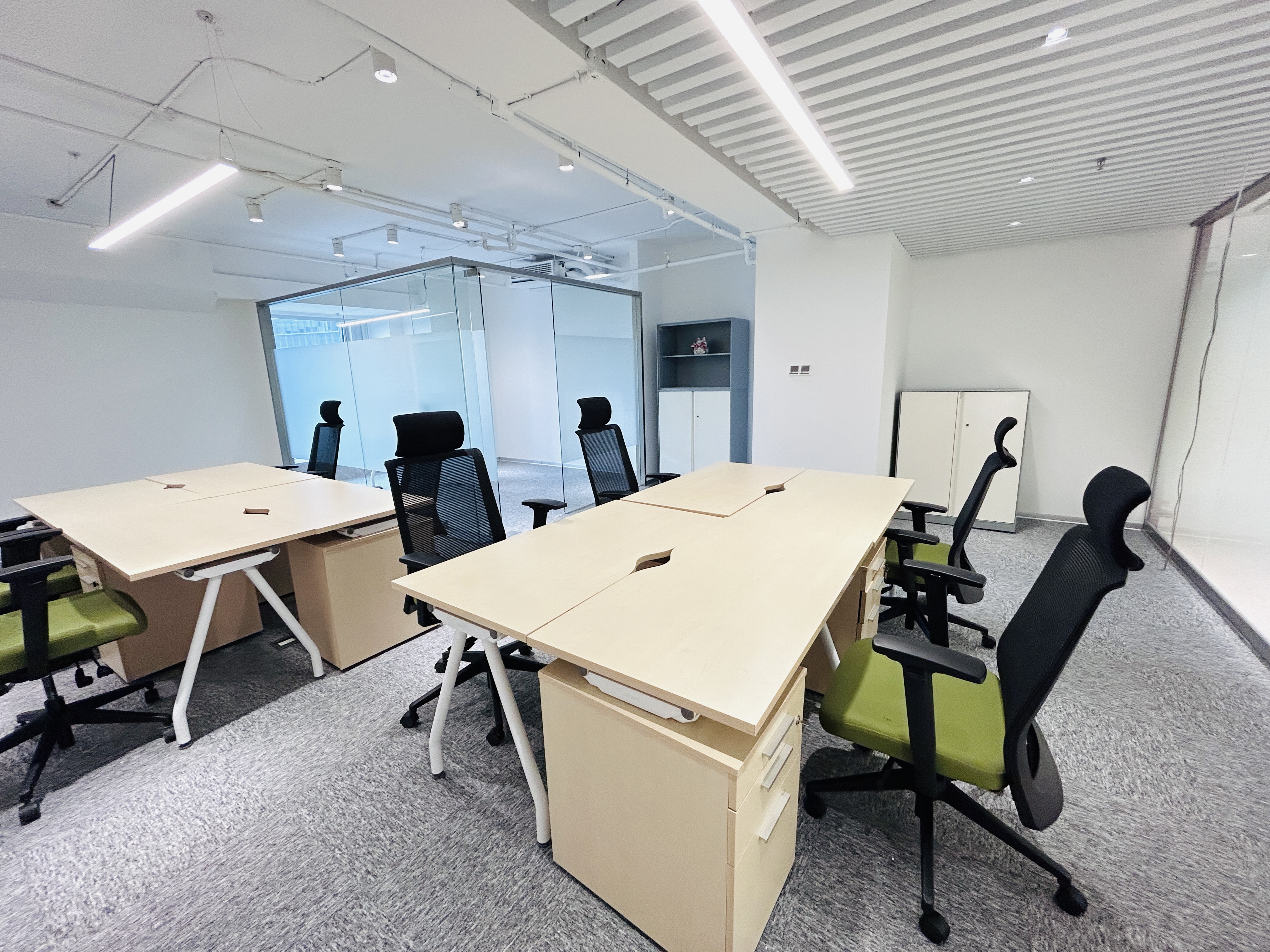 长寿路中华1912创意园353平米写字楼出租