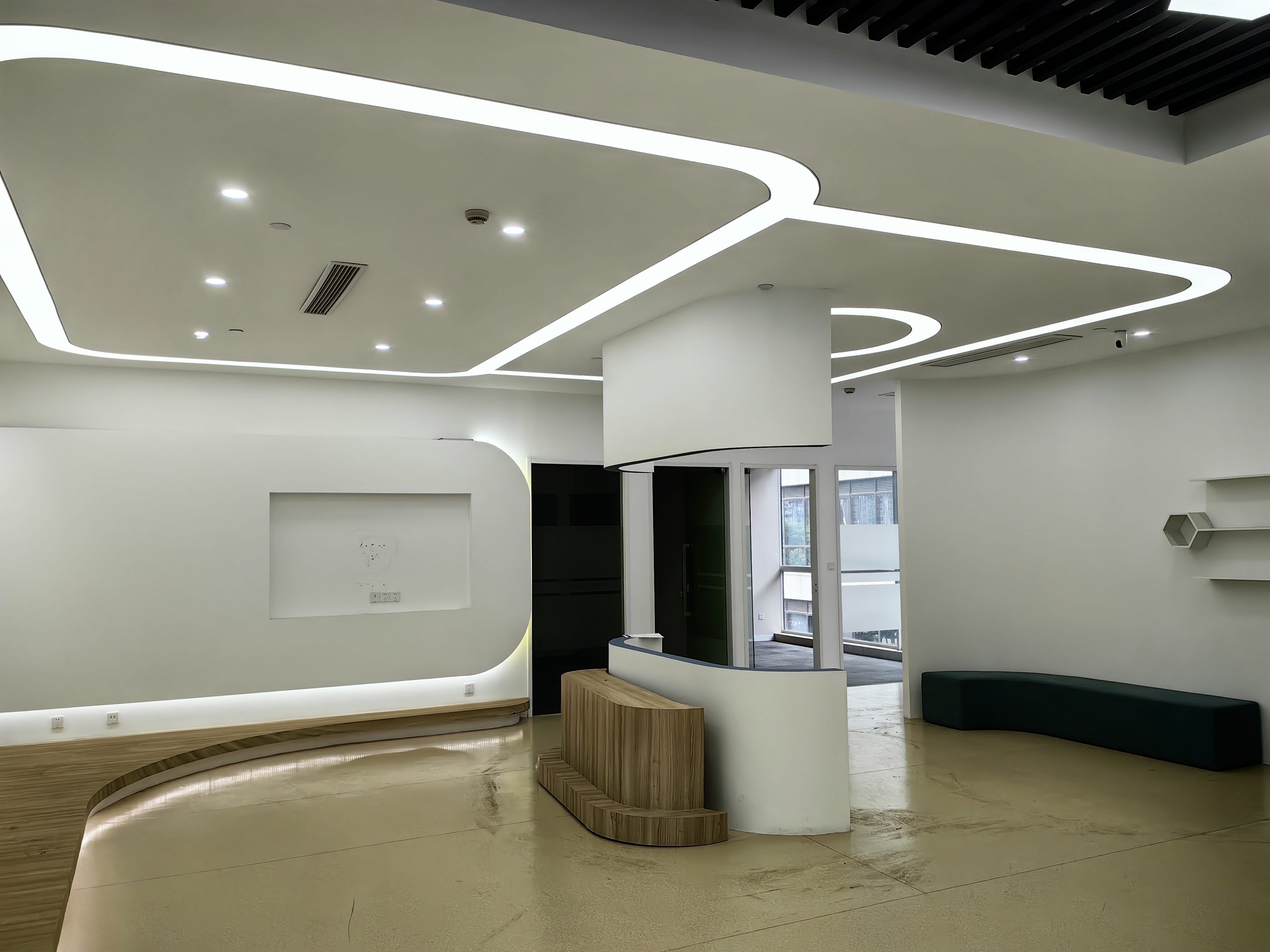 莘庄中铁诺德国际中心99平米写字楼出租