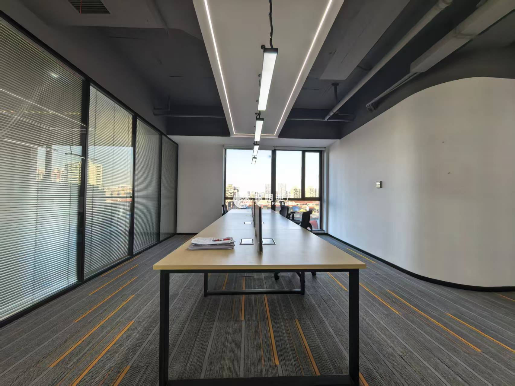 徐家汇汇京国际广场160平米写字楼出租