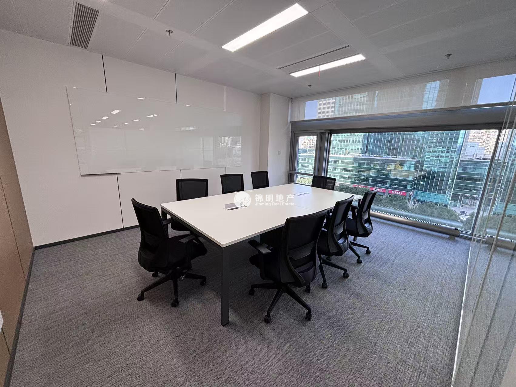 潍坊陆家嘴商务广场370平米写字楼出租