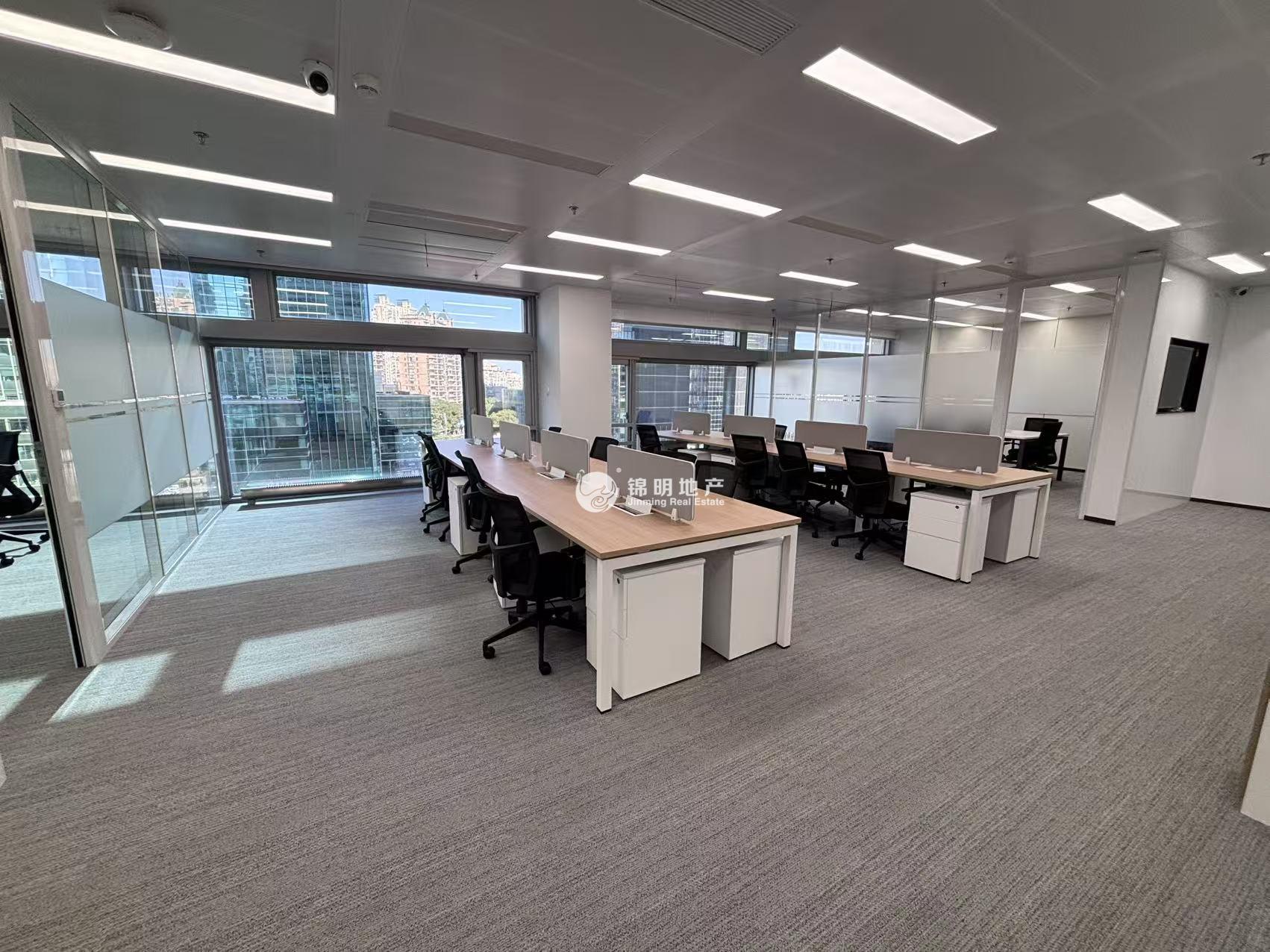 潍坊陆家嘴商务广场234平米写字楼出租