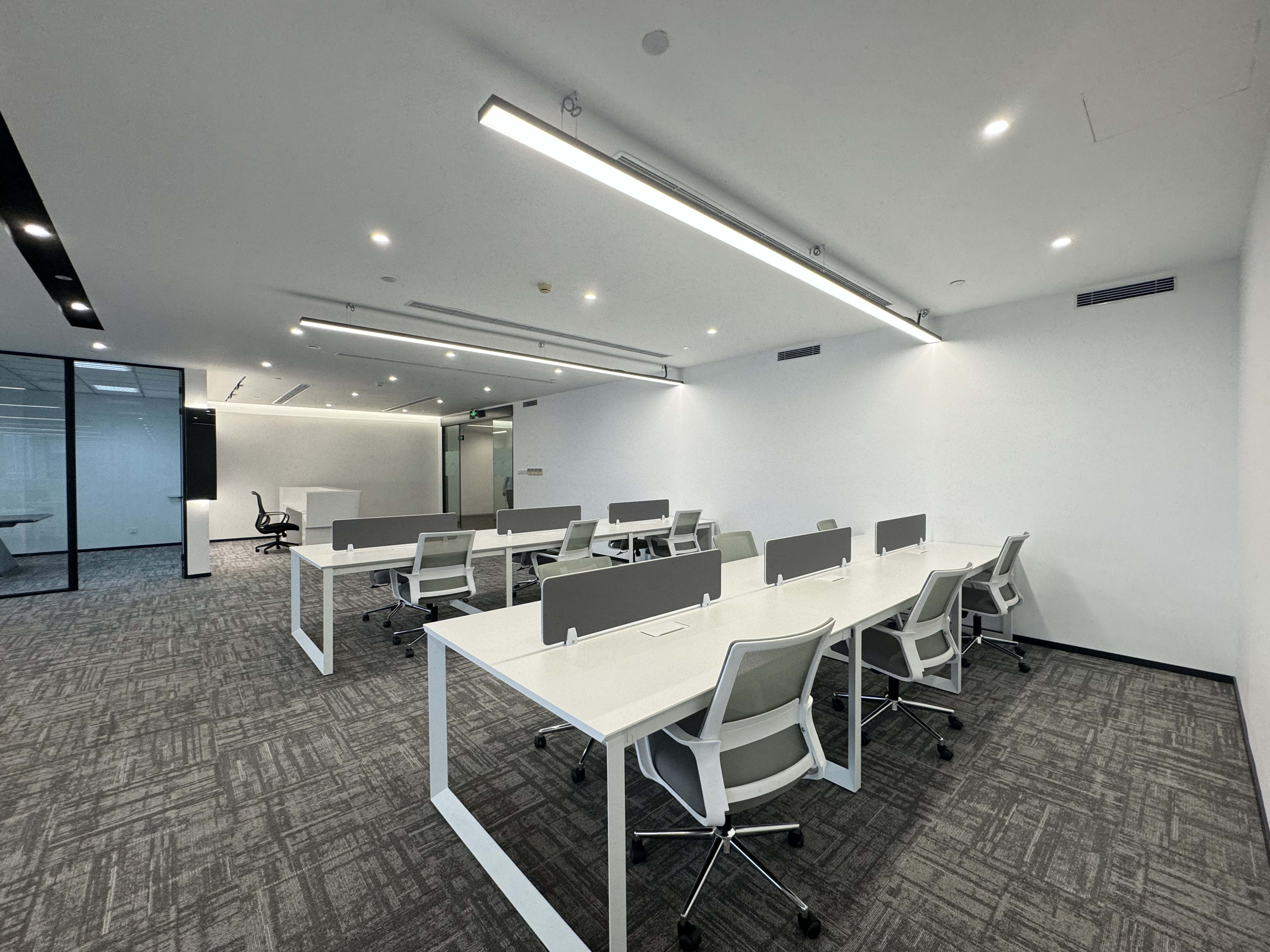 周家嘴路宝地广场436平米写字楼出租