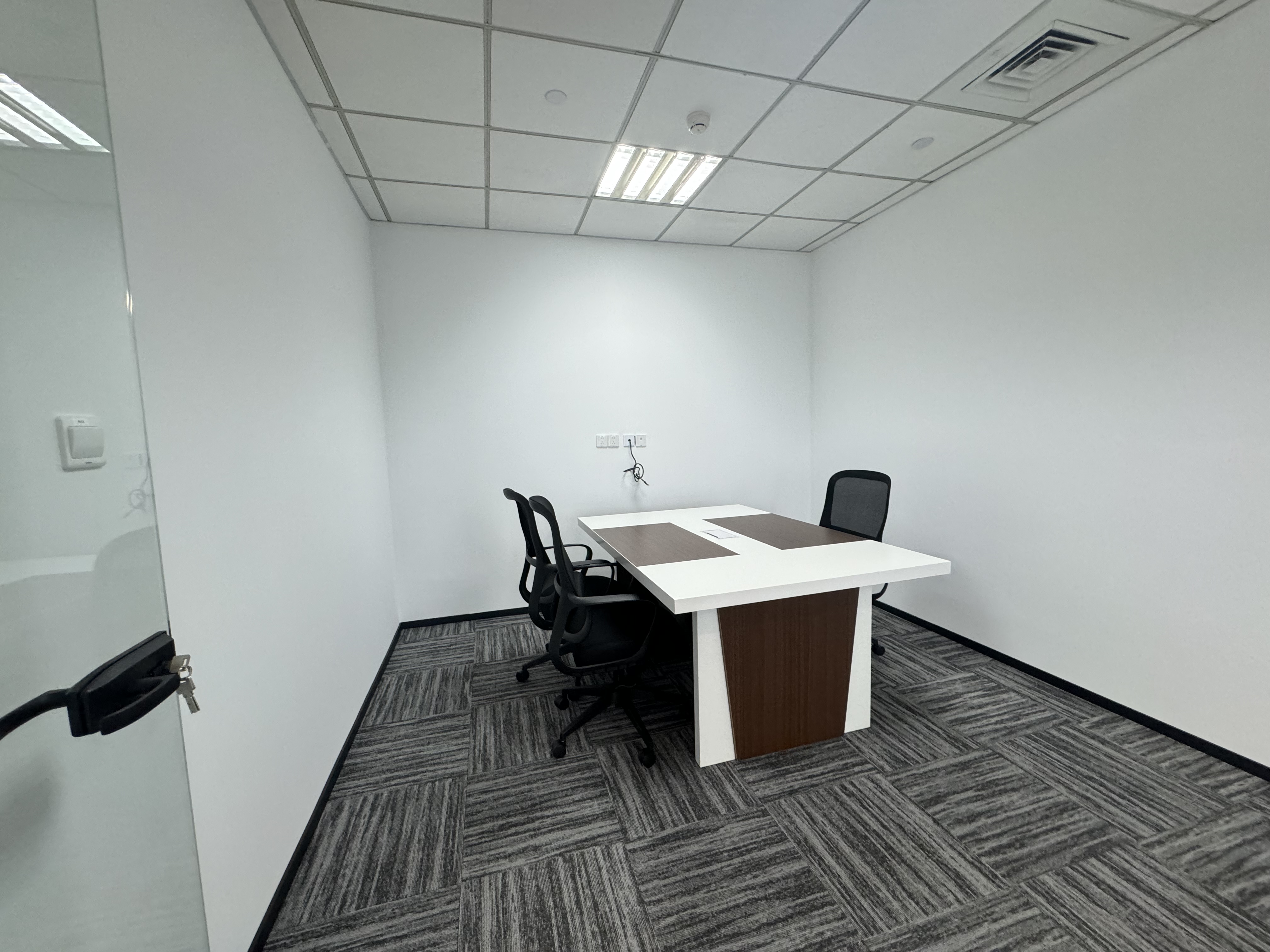 周家嘴路宝地广场436平米写字楼出租