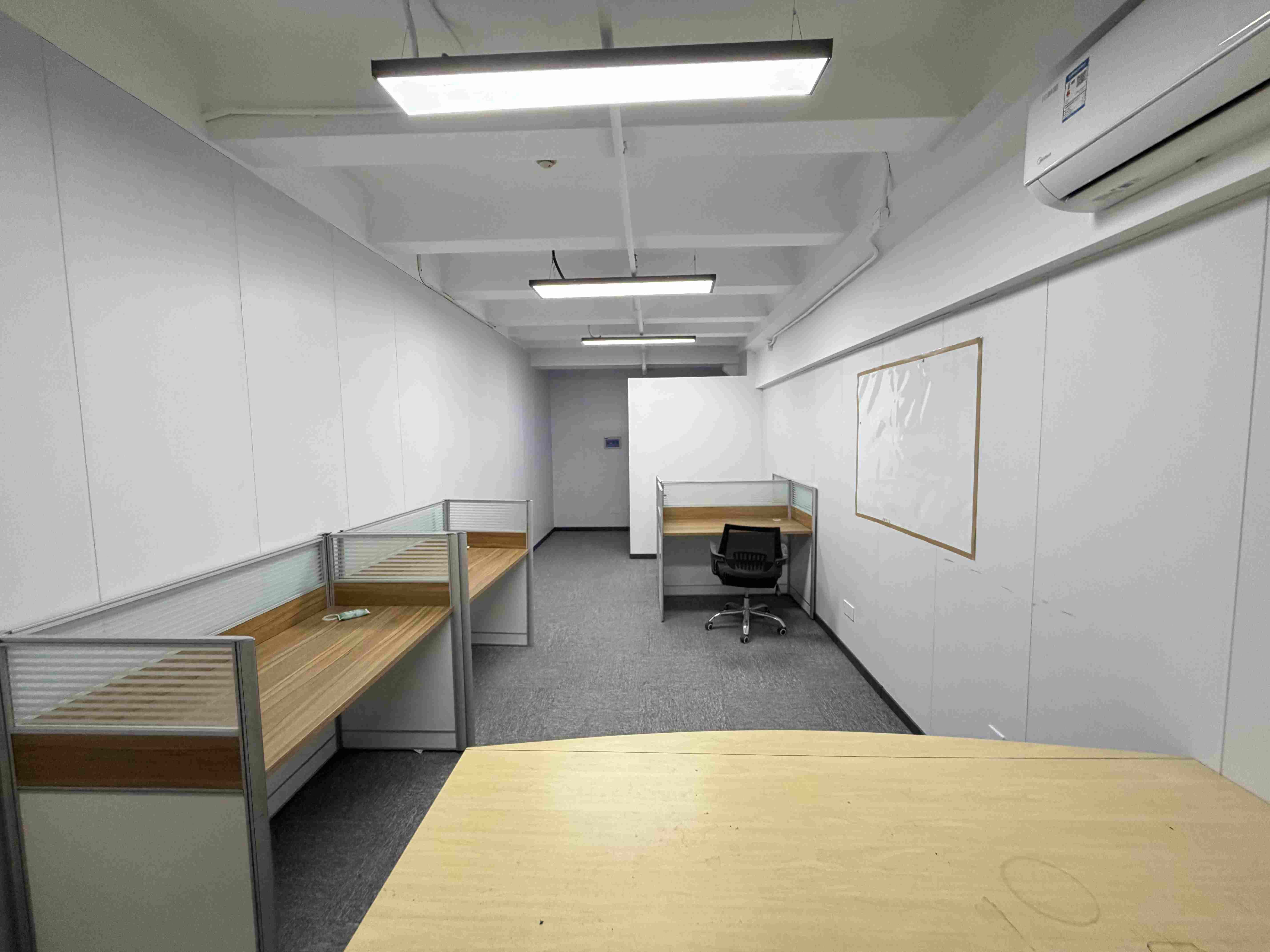 中山公园禾森商务中心89平米写字楼出租