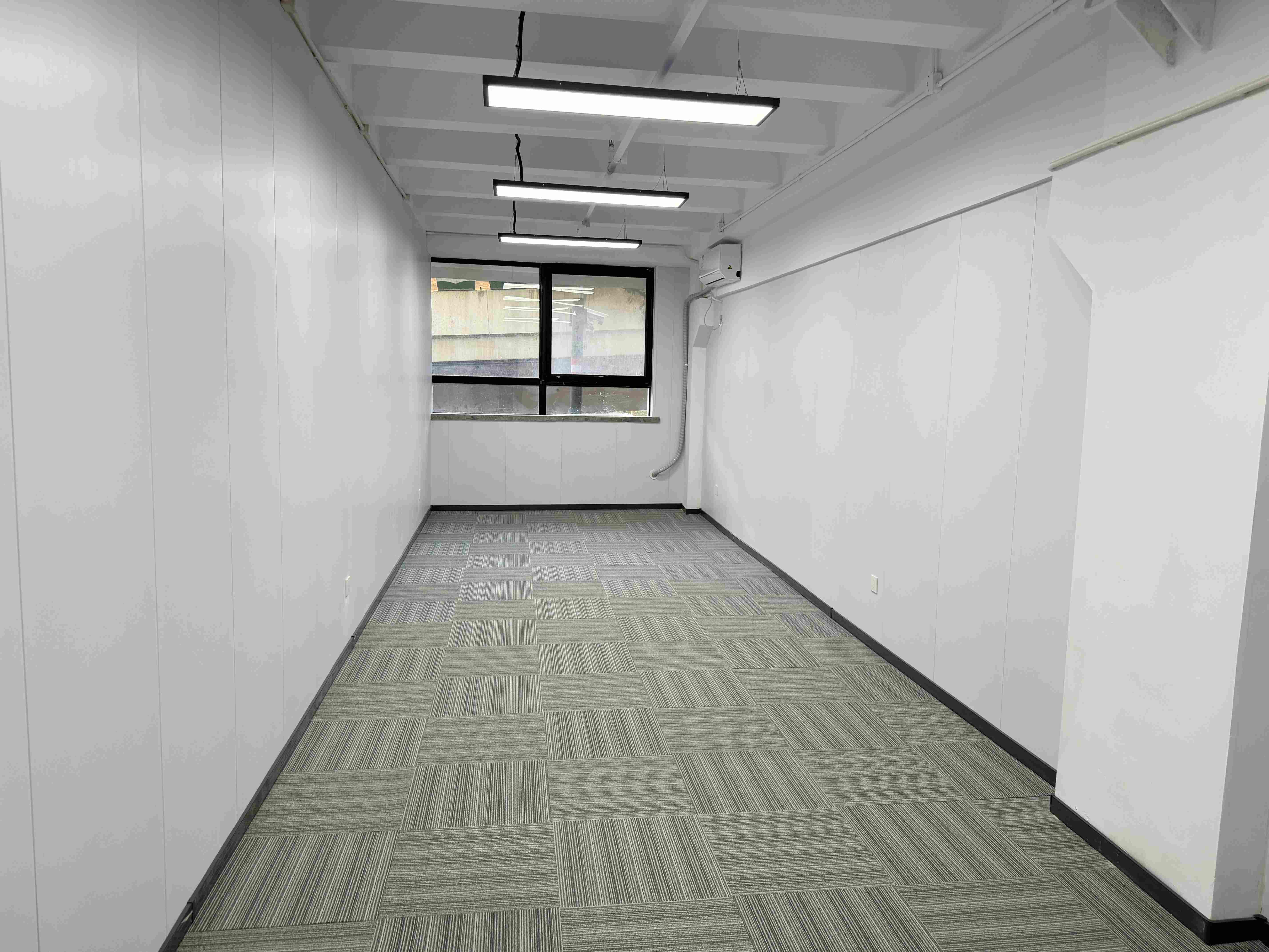 中山公园禾森商务中心79平米写字楼出租