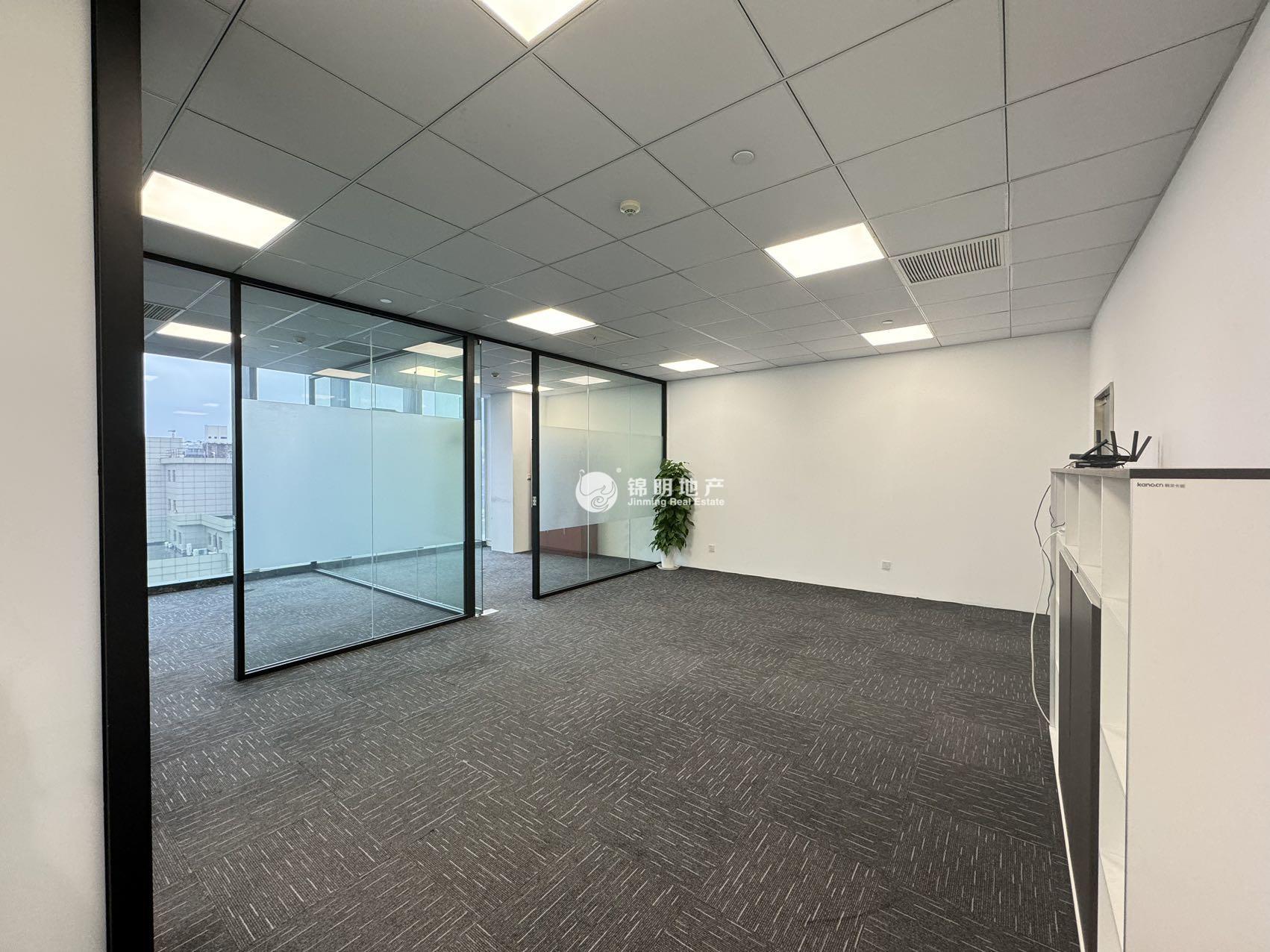 控江路上海信息技术大厦192平米写字楼出租