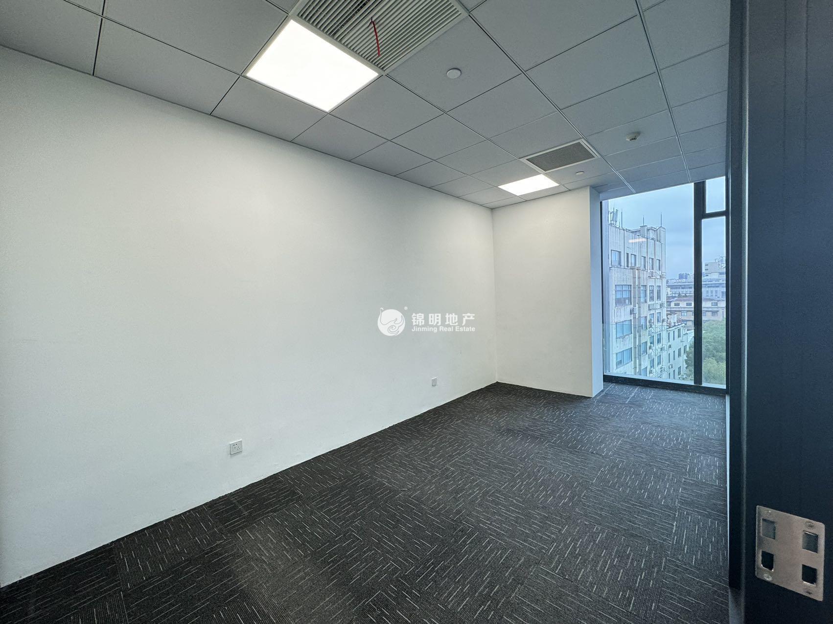 控江路上海信息技术大厦192平米写字楼出租