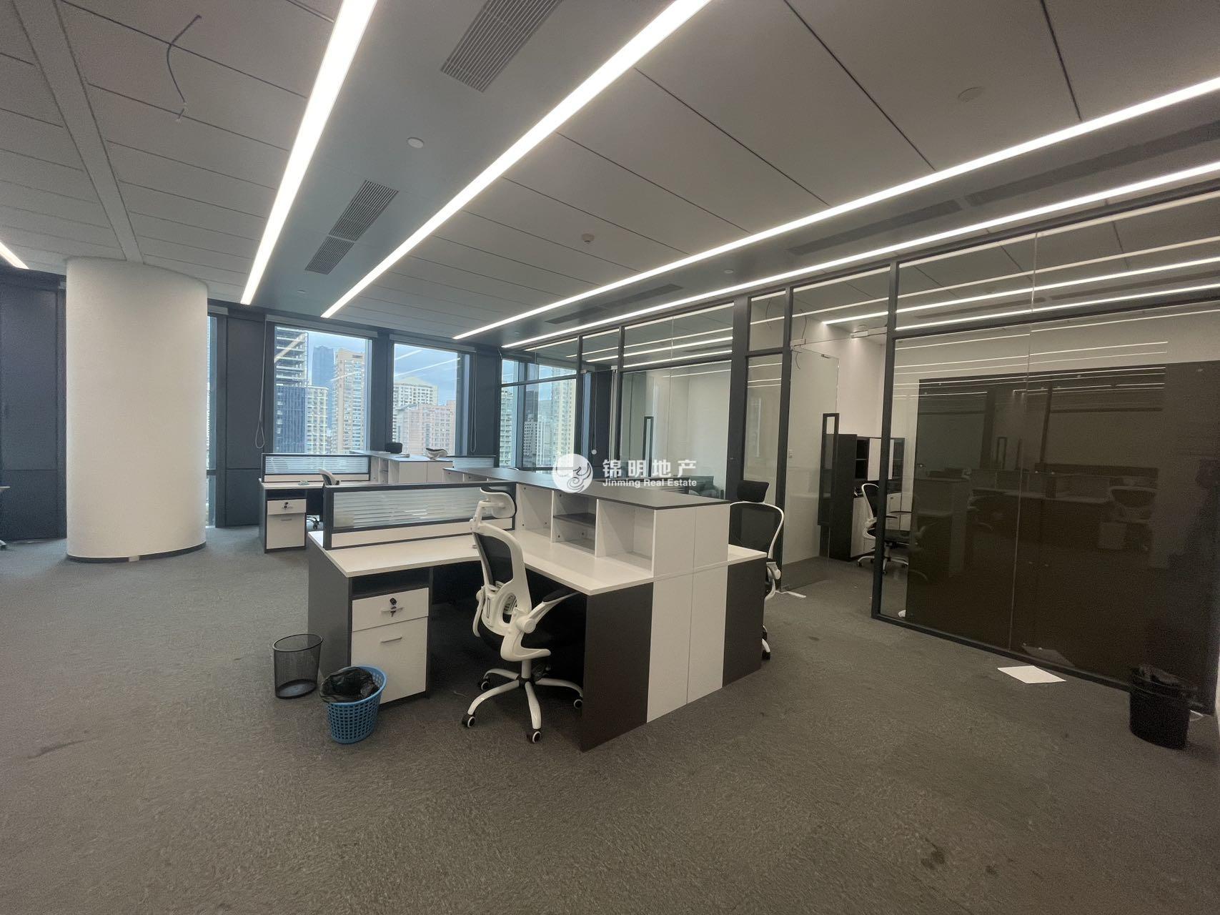 东外滩万硕大厦388平米写字楼出租