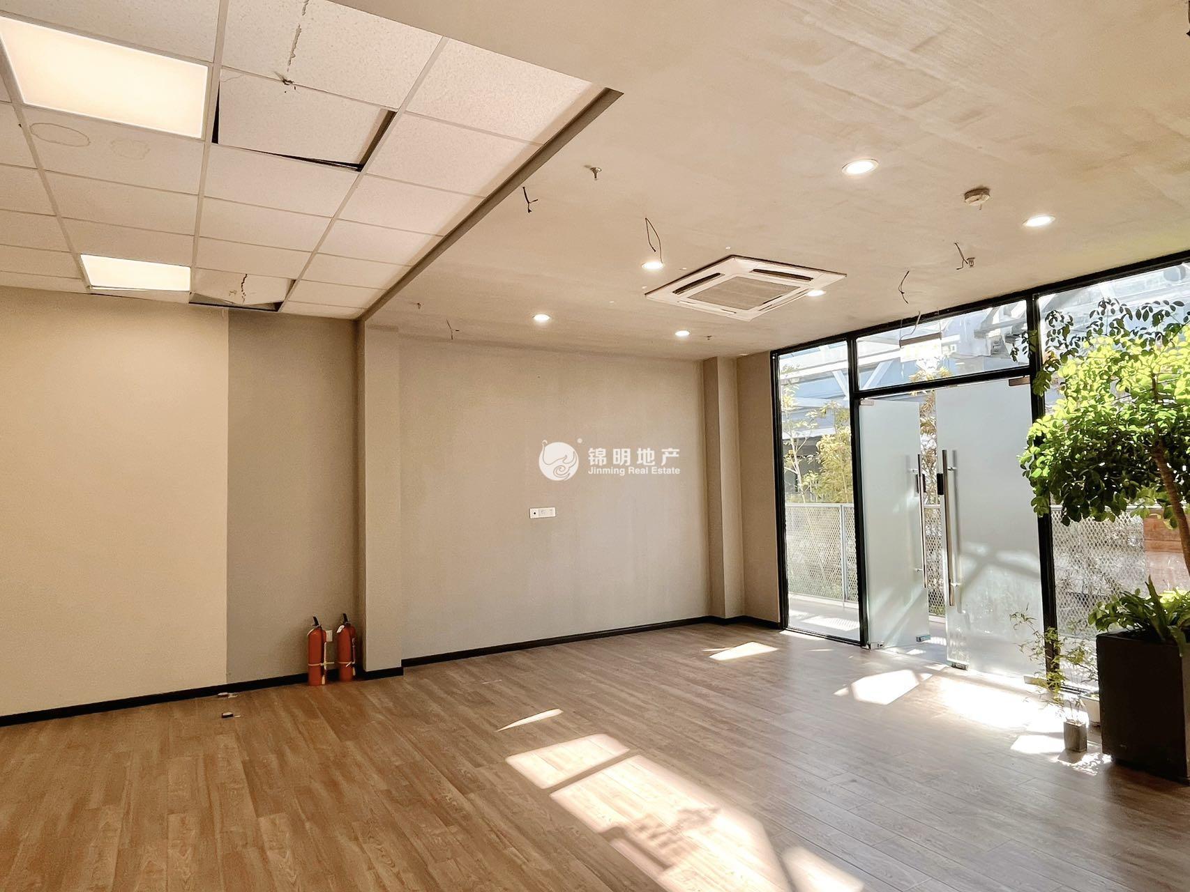 北外滩印坊创意园153平米写字楼出租