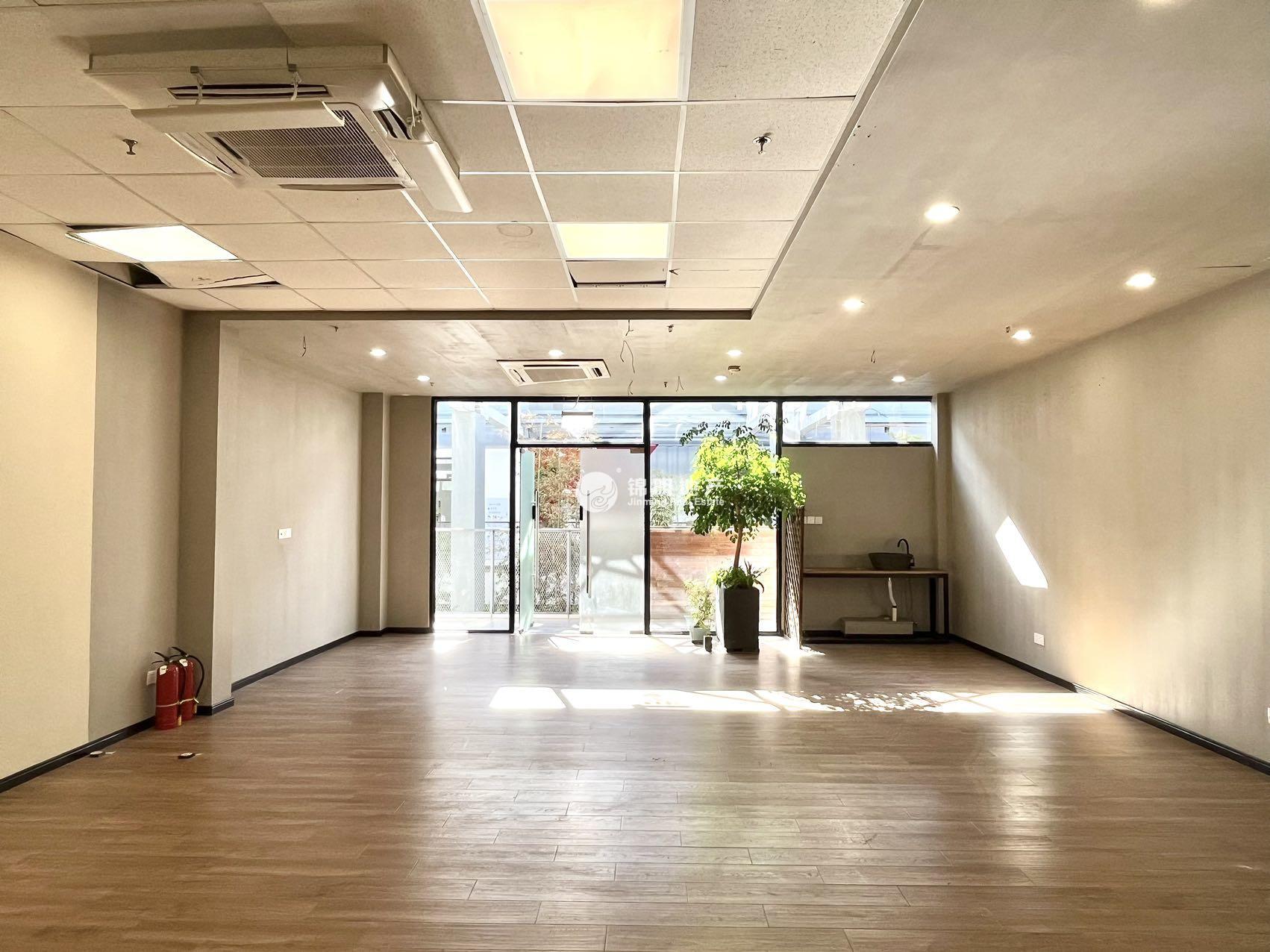 北外滩印坊创意园153平米写字楼出租