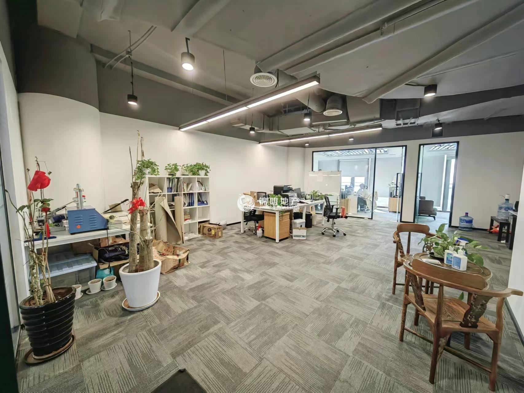 曲阳柏航德必易园68平米写字楼出租