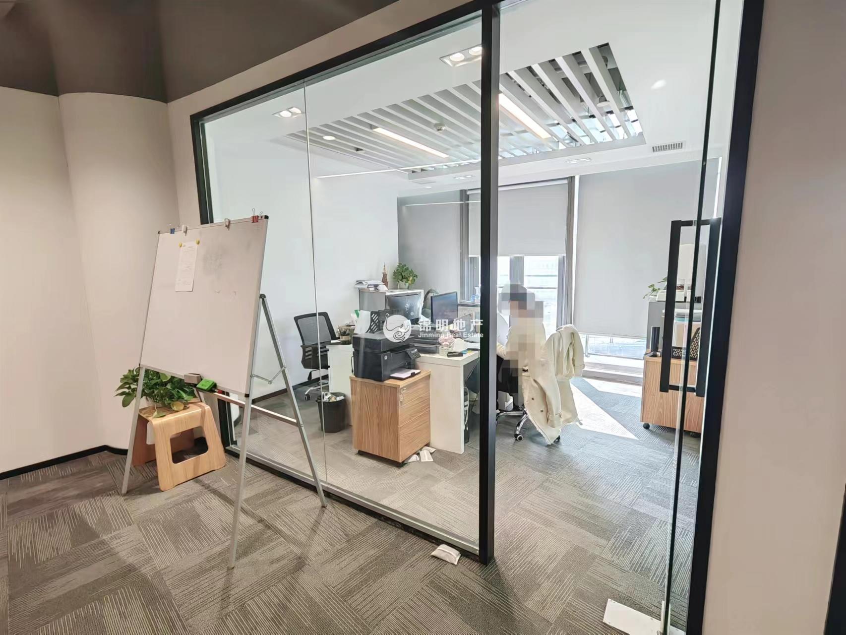 曲阳柏航德必易园68平米写字楼出租