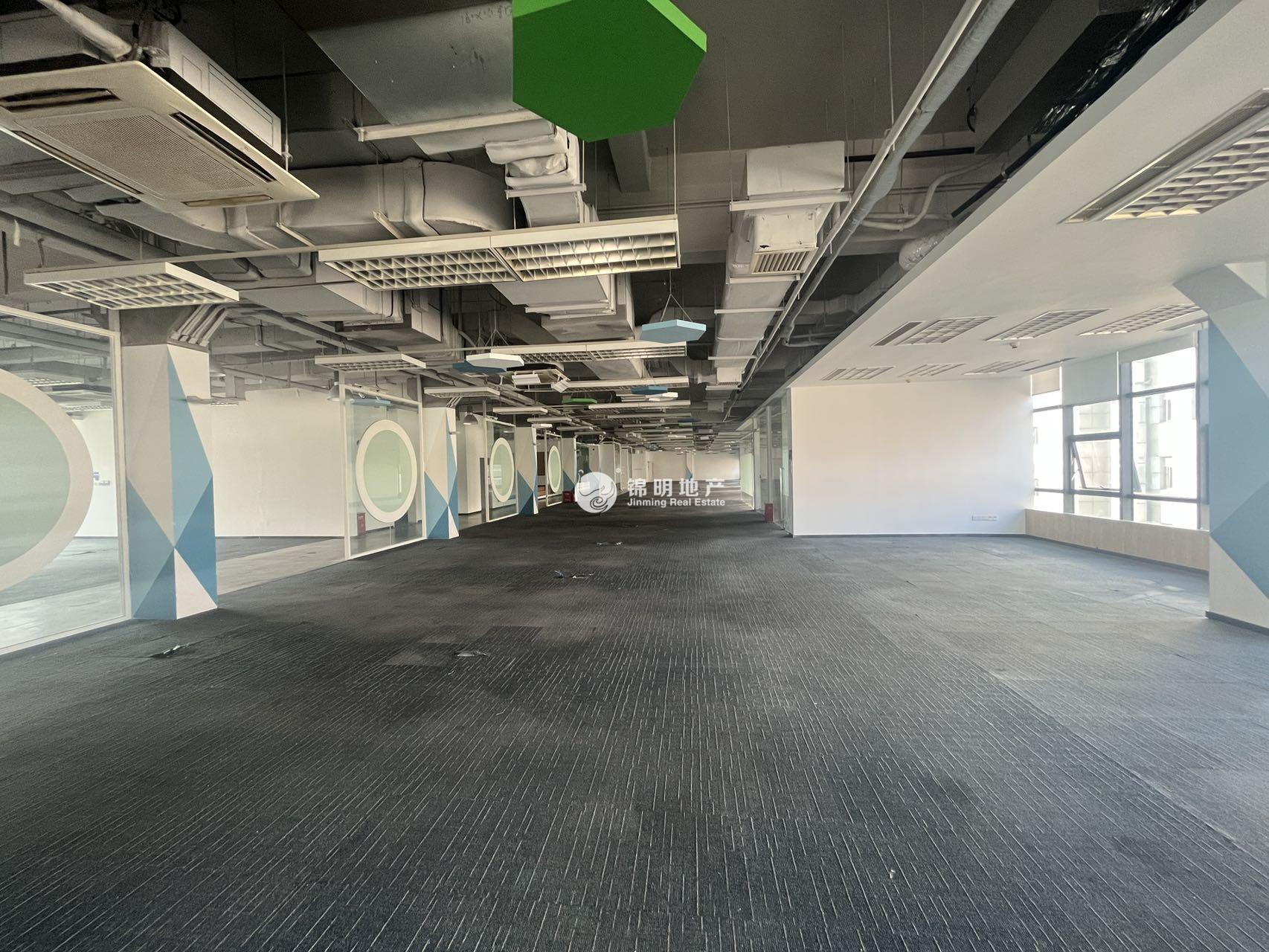 曲阳柏航德必易园630平米写字楼出租