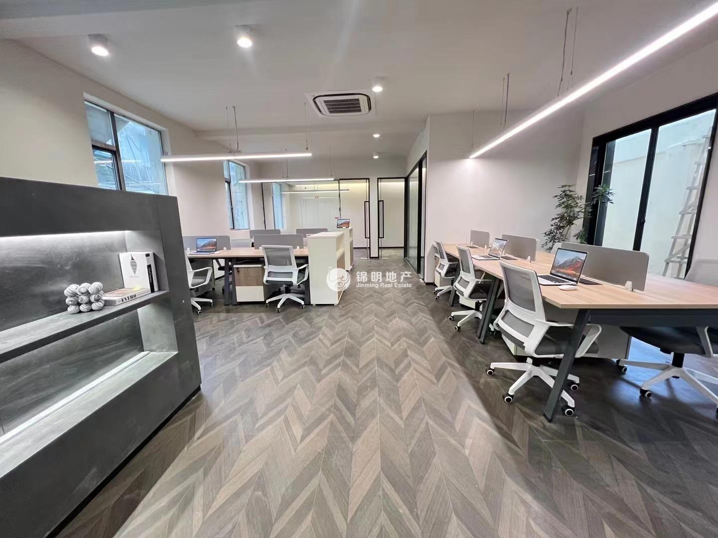 曲阳柏航德必易园105平米写字楼出租