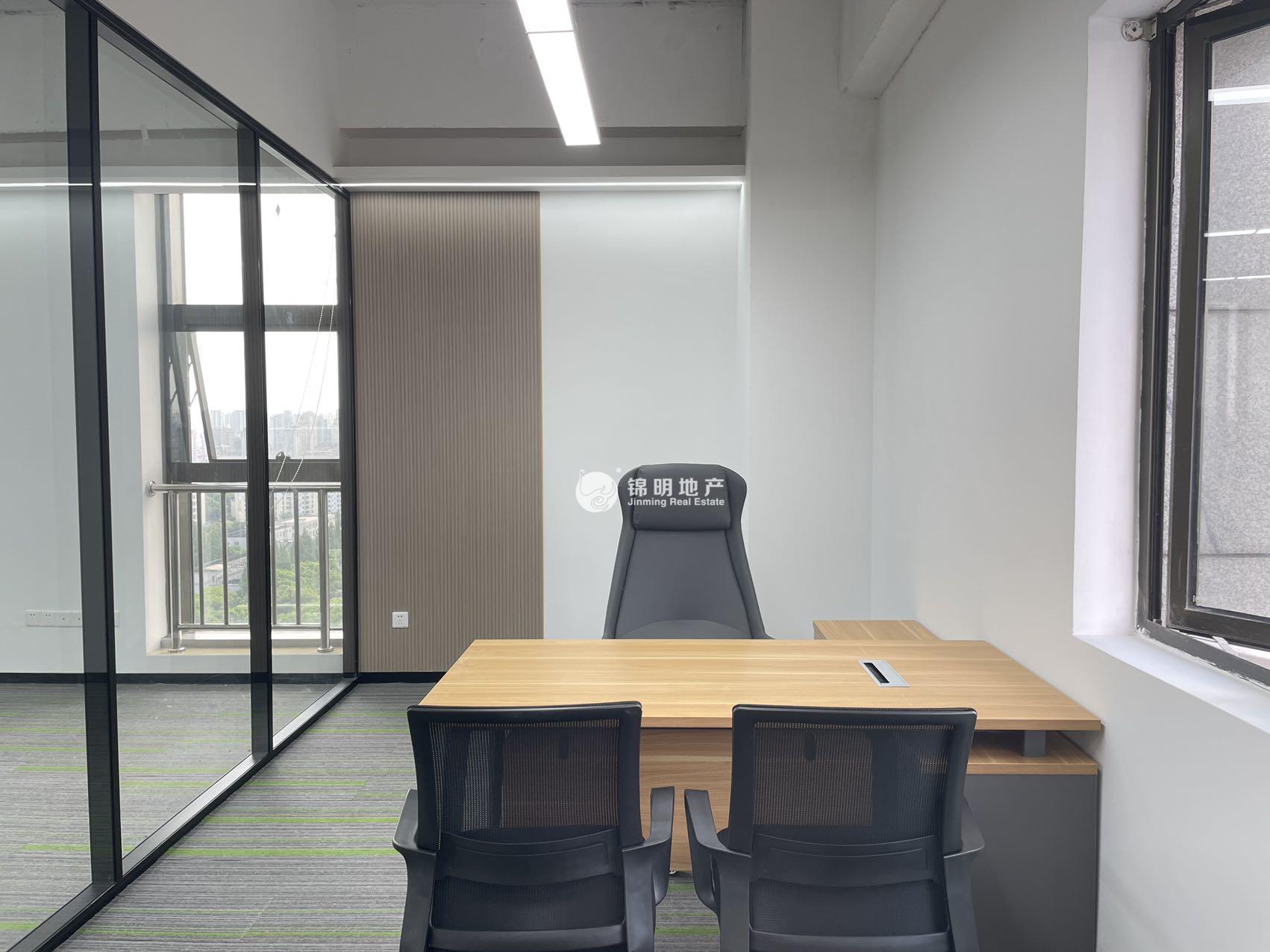 东外滩中企滨江智慧广场81平米写字楼出租