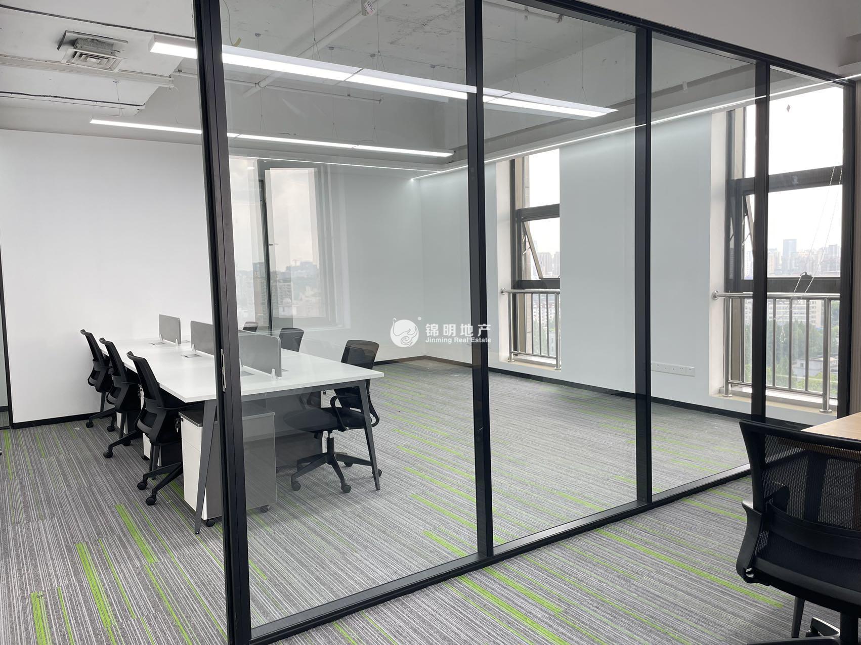 东外滩中企滨江智慧广场81平米写字楼出租