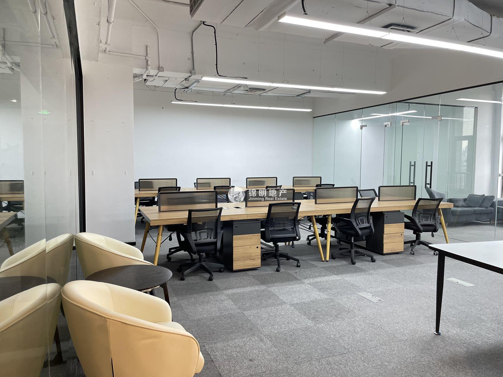 东外滩中企滨江智慧广场481平米写字楼出租