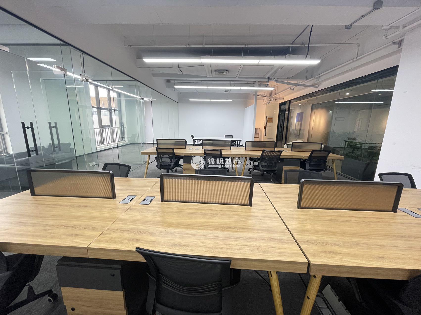 东外滩中企滨江智慧广场481平米写字楼出租