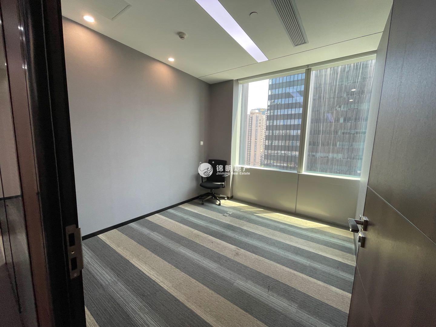 四川北路星荟中心144平米写字楼出租