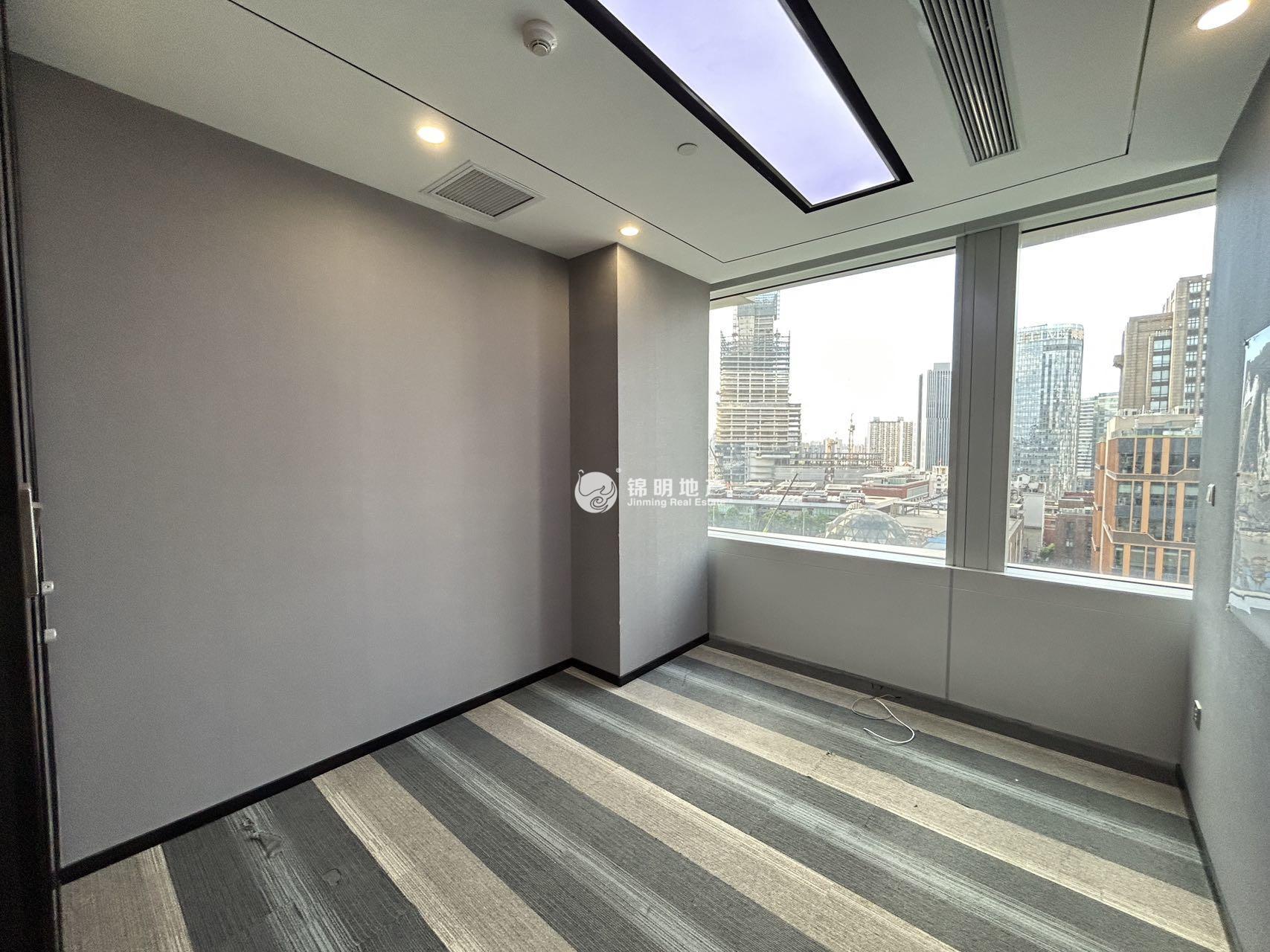 四川北路星荟中心154平米写字楼出租