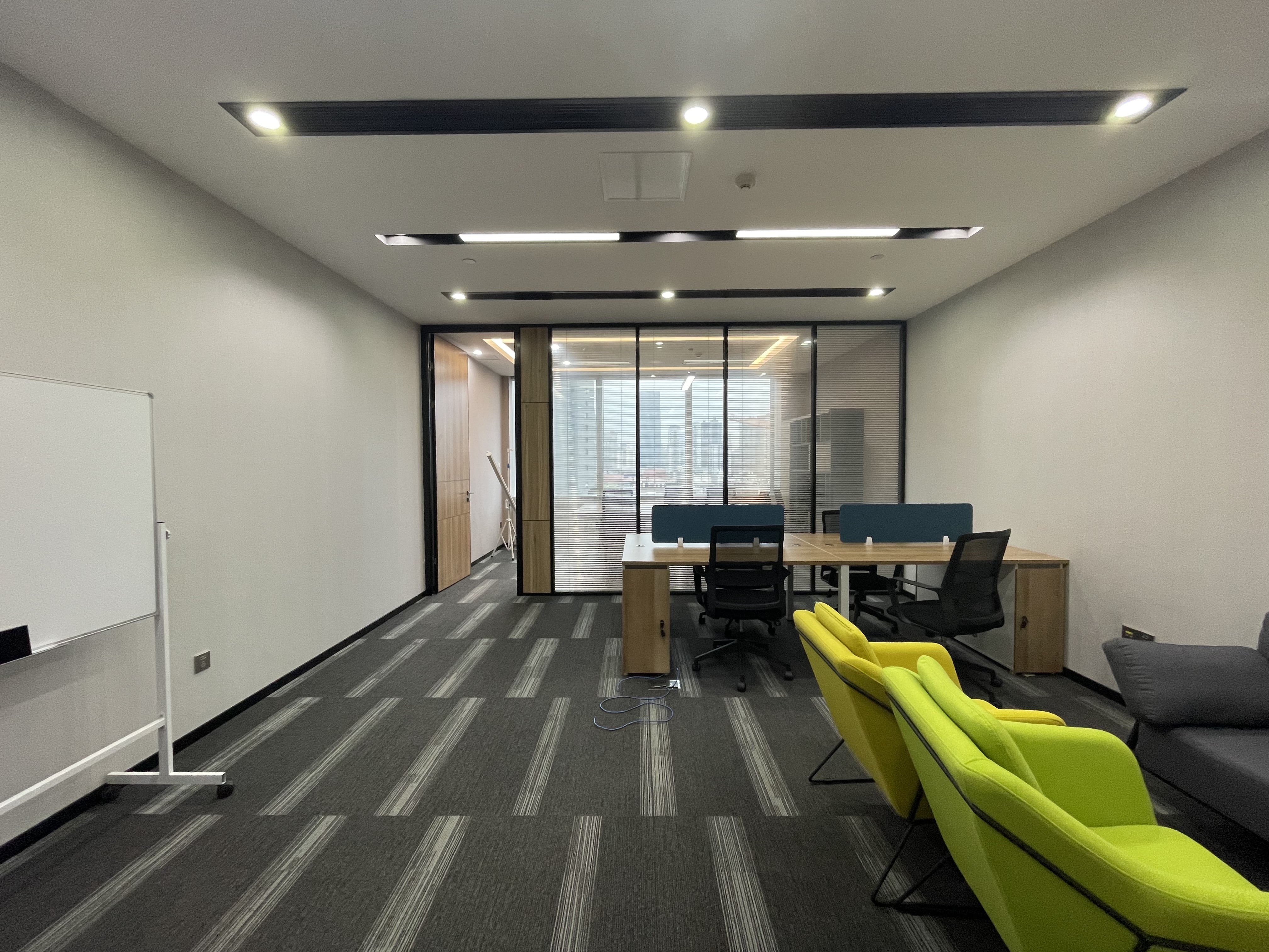 四川北路星荟中心113平米写字楼出租