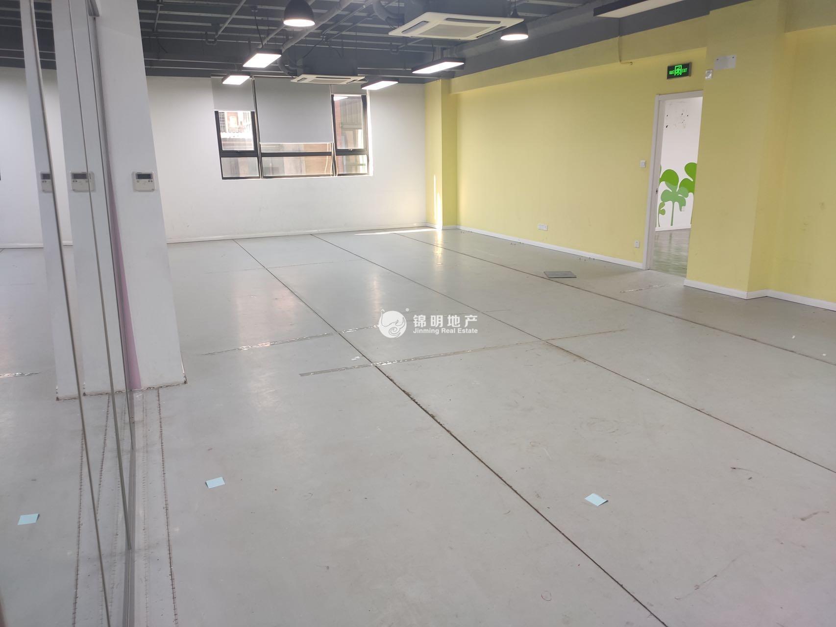 四川北路半岛湾时尚文化创意园268平米写字楼出租