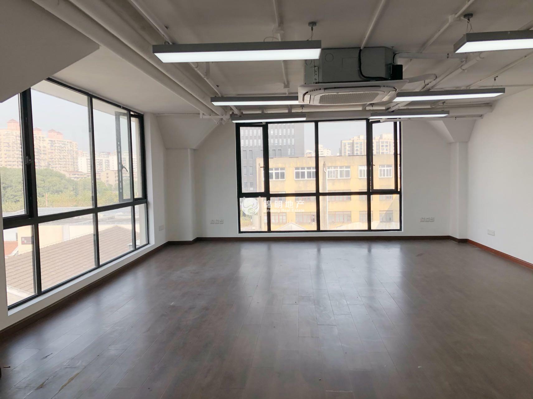 四川北路德必老洋行1913112平米写字楼出租