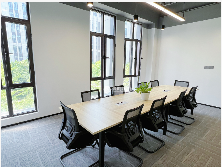 临平路1933老场坊121平米写字楼出租