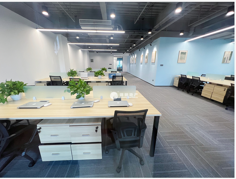 临平路1933老场坊121平米写字楼出租