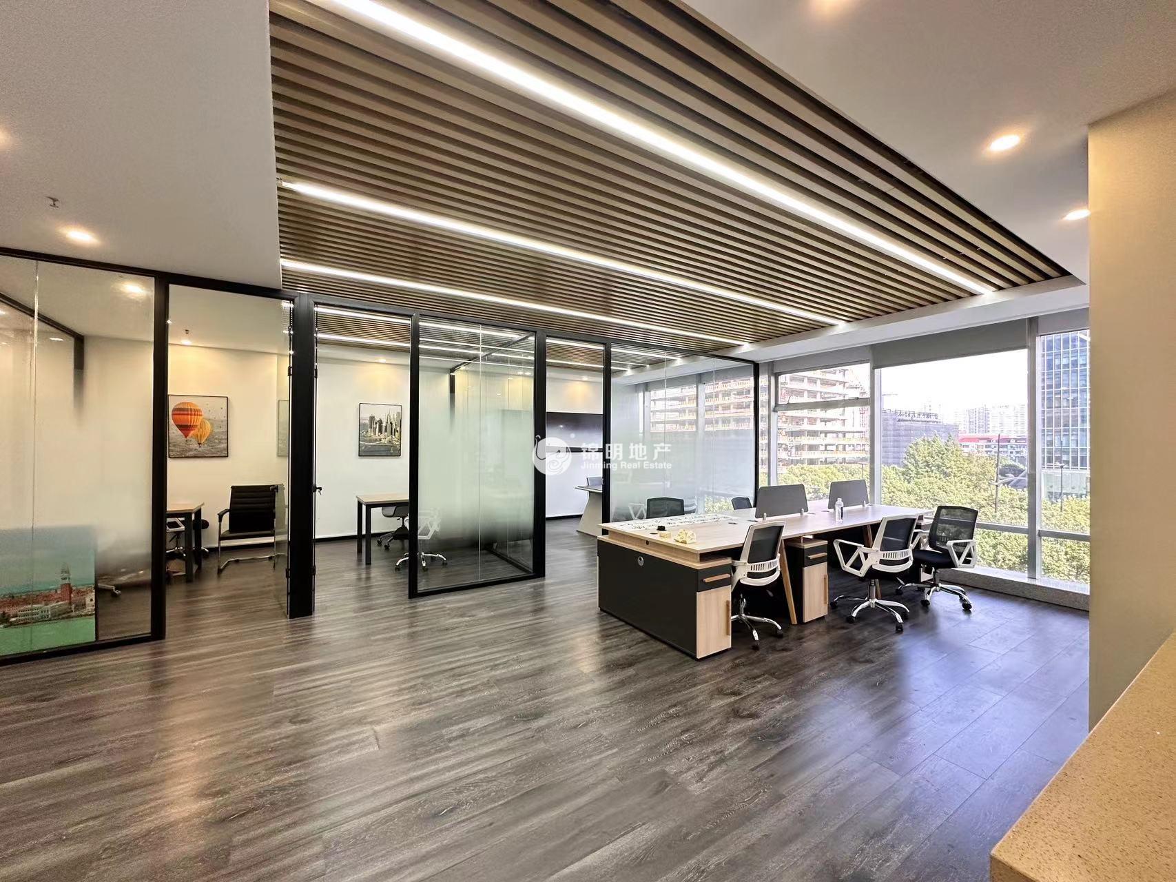 临平路1933老场坊70平米写字楼出租