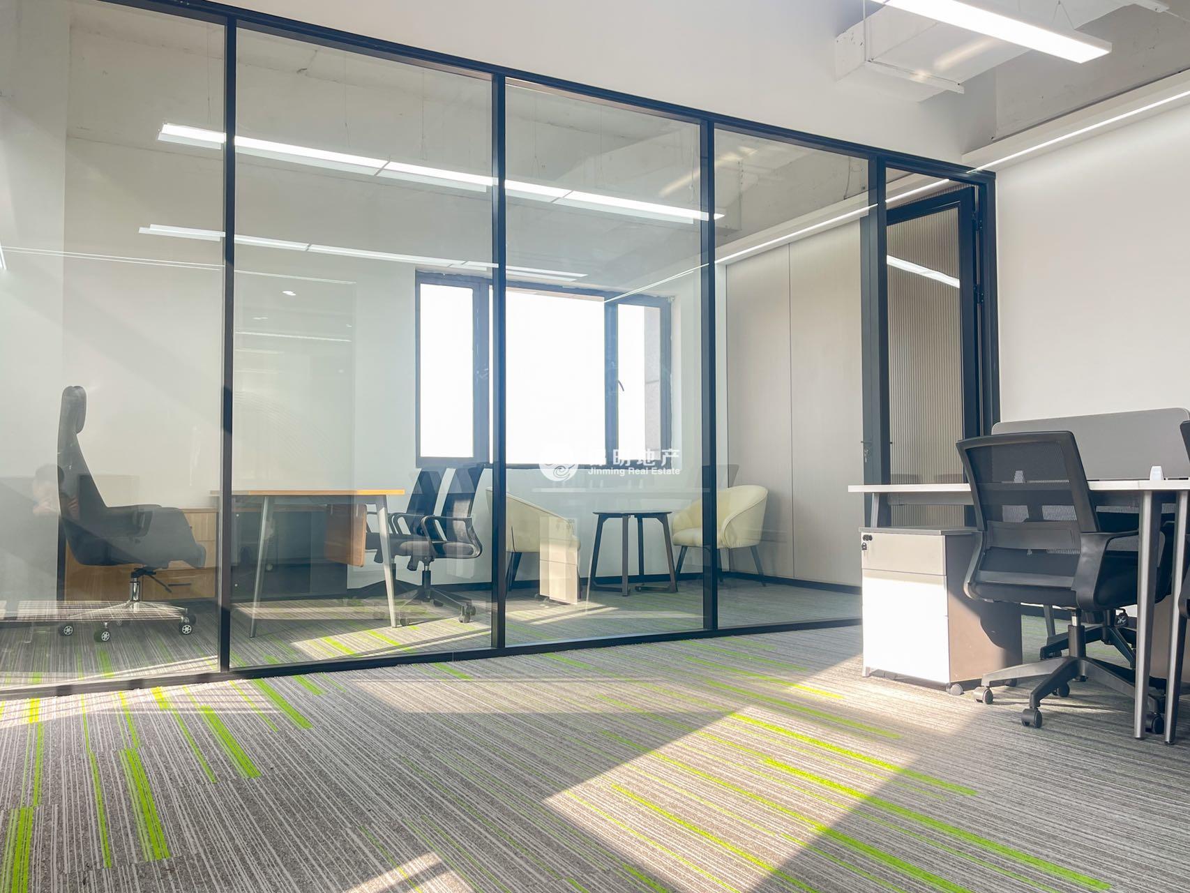 鞍山同济规划大厦108平米写字楼出租