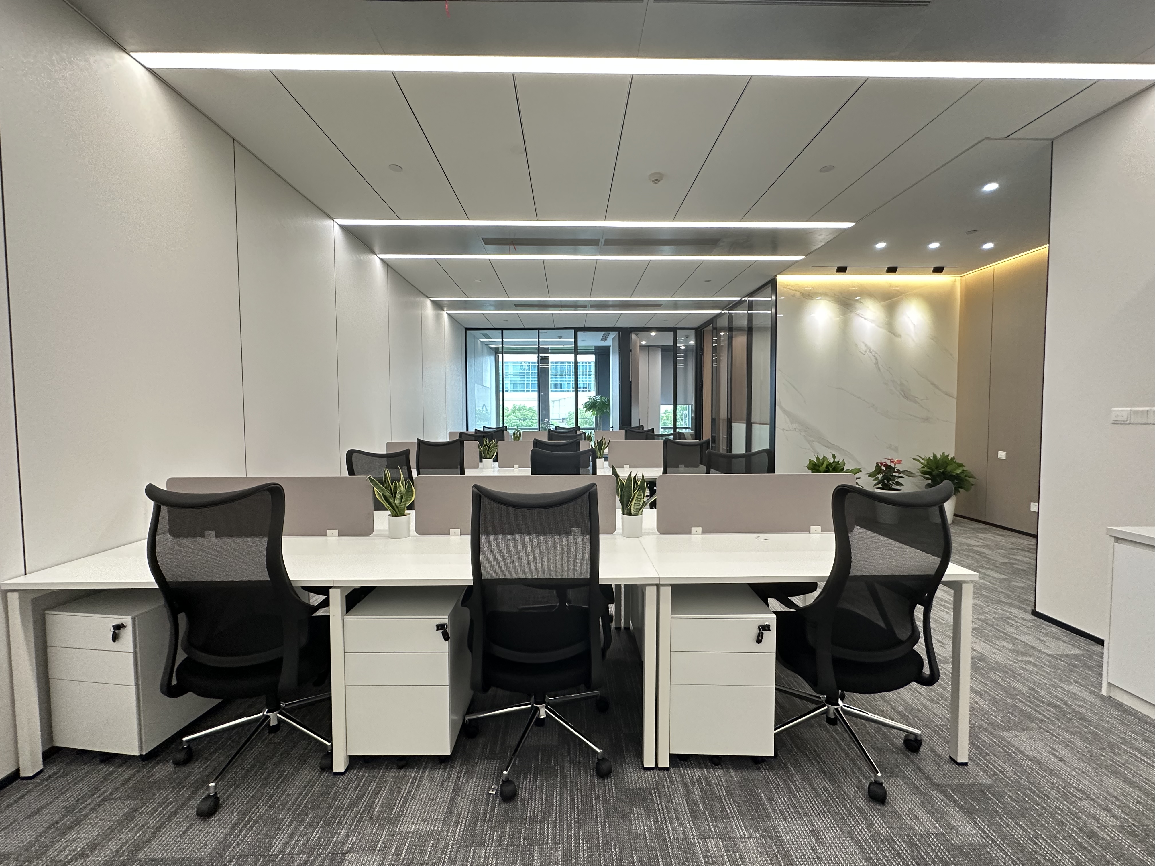 东外滩燕舞东方·保利广场110平米写字楼出租