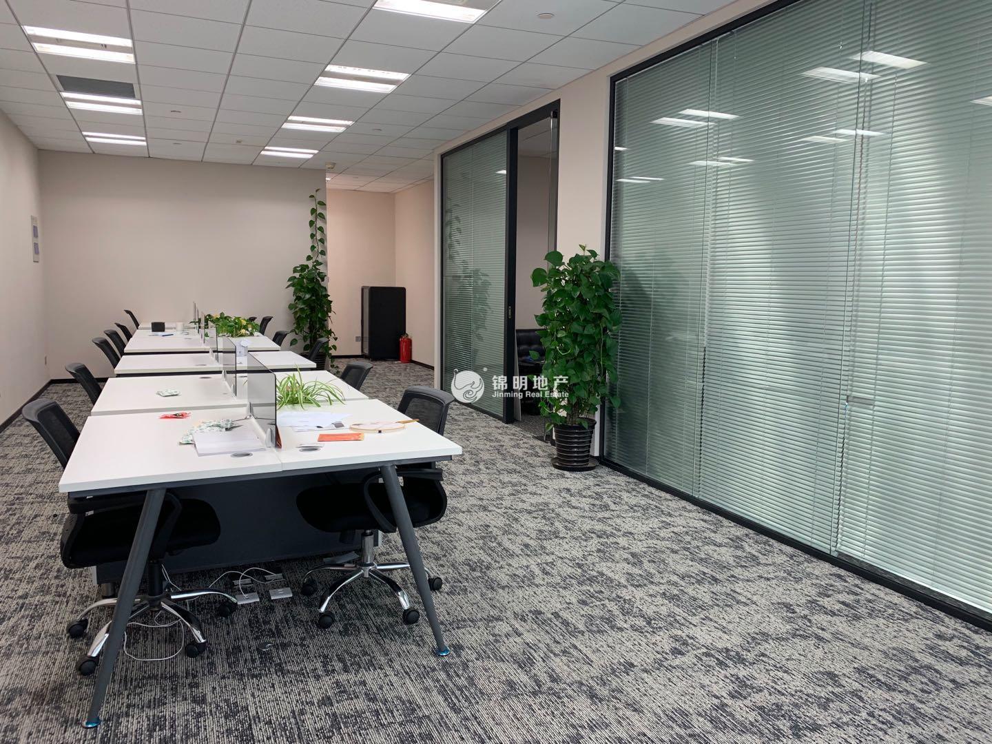 四川北路中信广场225平米写字楼出租