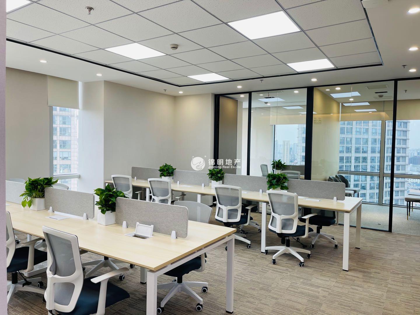 鲁迅公园虹口凯德龙之梦241平米写字楼出租