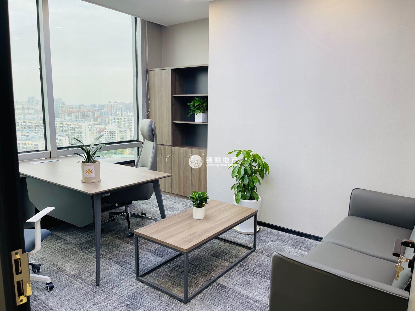 鲁迅公园虹口凯德龙之梦241平米写字楼出租