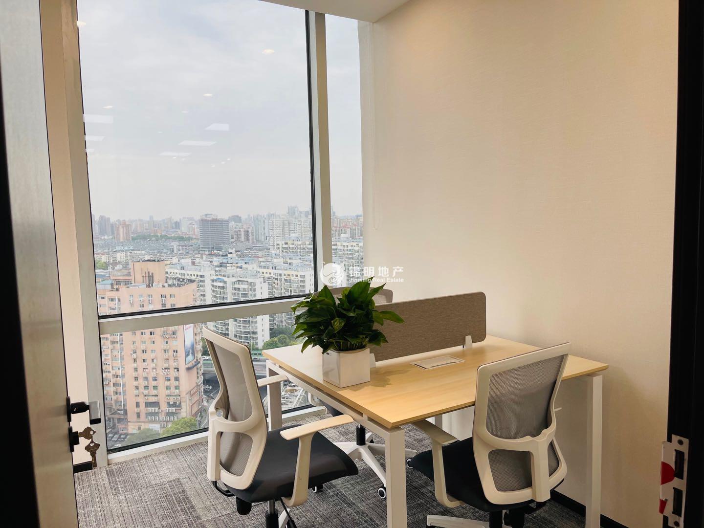 鲁迅公园虹口凯德龙之梦241平米写字楼出租